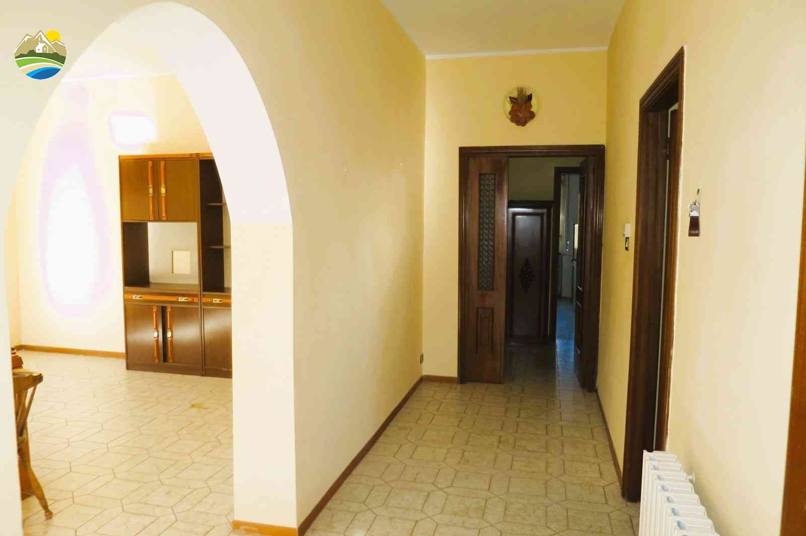 Country Houses Country Houses for sale Castiglione Messer Raimondo (TE), Casa Allamanda - Castiglione Messer Raimondo - EUR 125.614 710