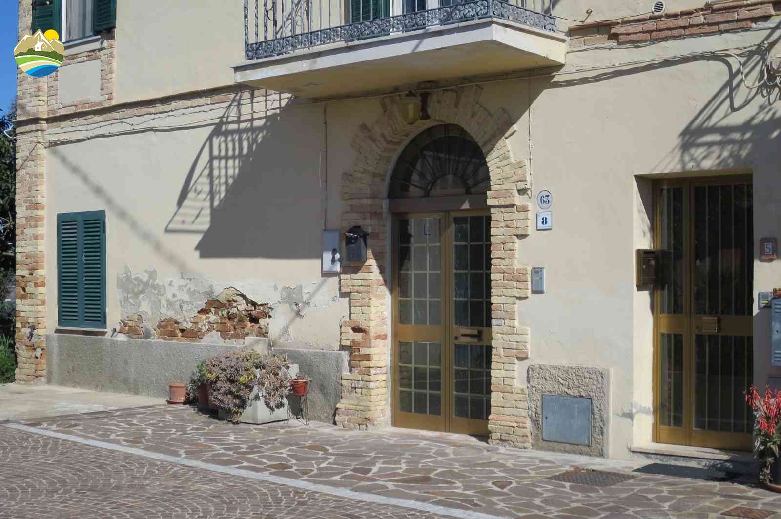 Townhouse Townhouse for sale Picciano (PE), Casa Rondine - Picciano - EUR 87.757 780