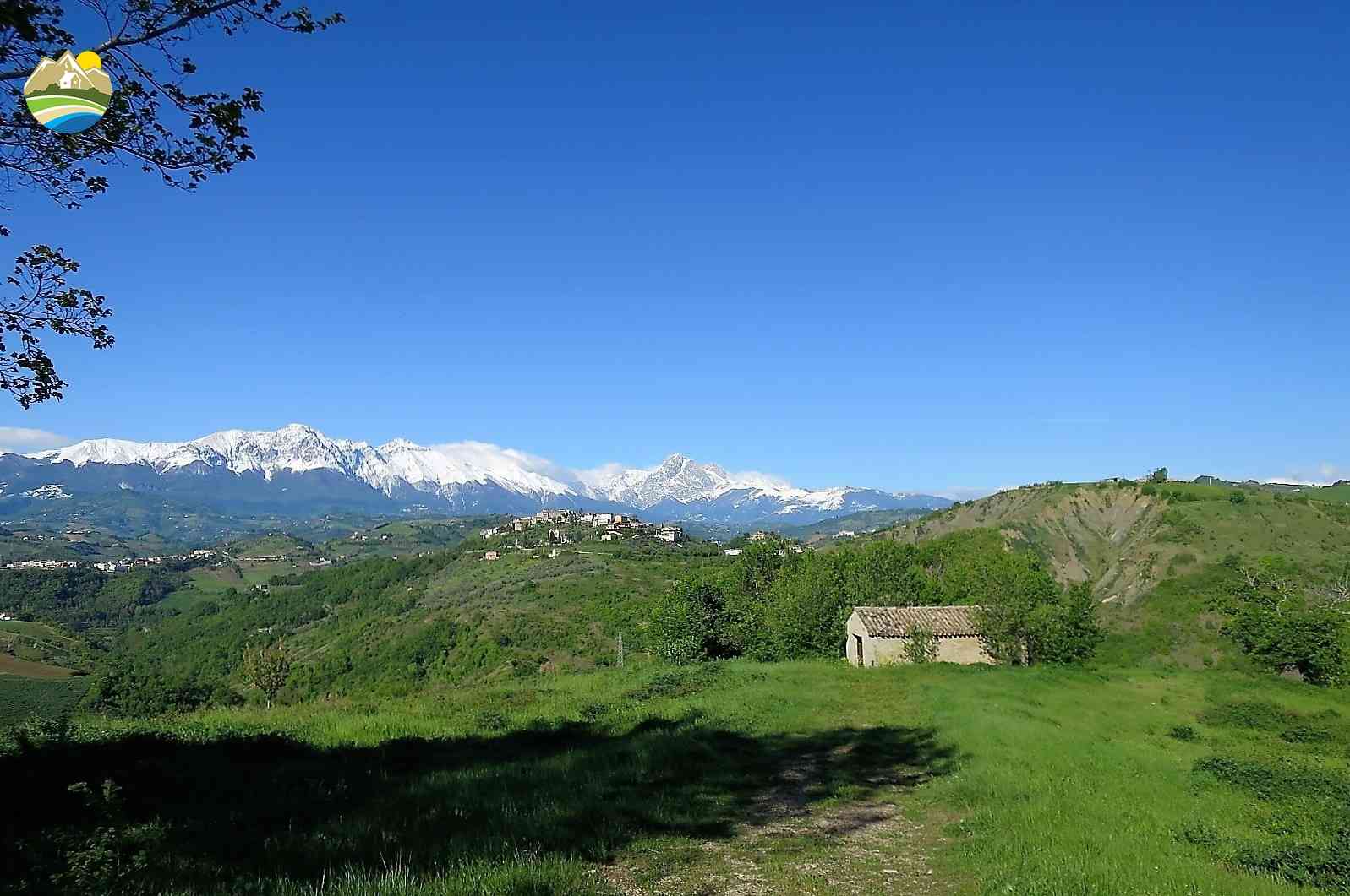 Country Houses Country Houses for sale Montefino (TE), Casa Gufo - Montefino - EUR 86.292 680