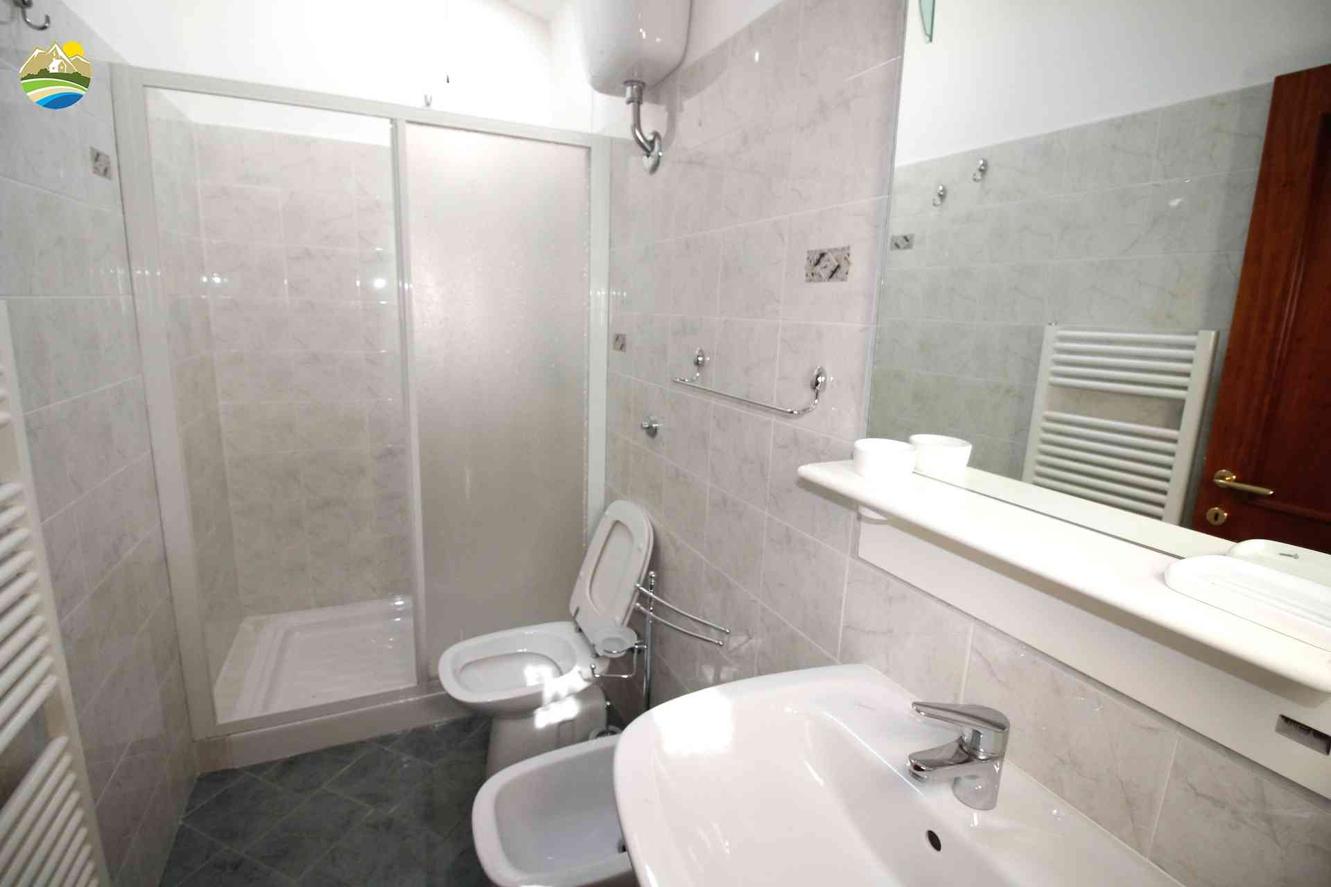 Country Houses Country Houses for sale Montebello di Bertona (PE), Casa delle Viste - Montebello di Bertona - EUR 85.199 770