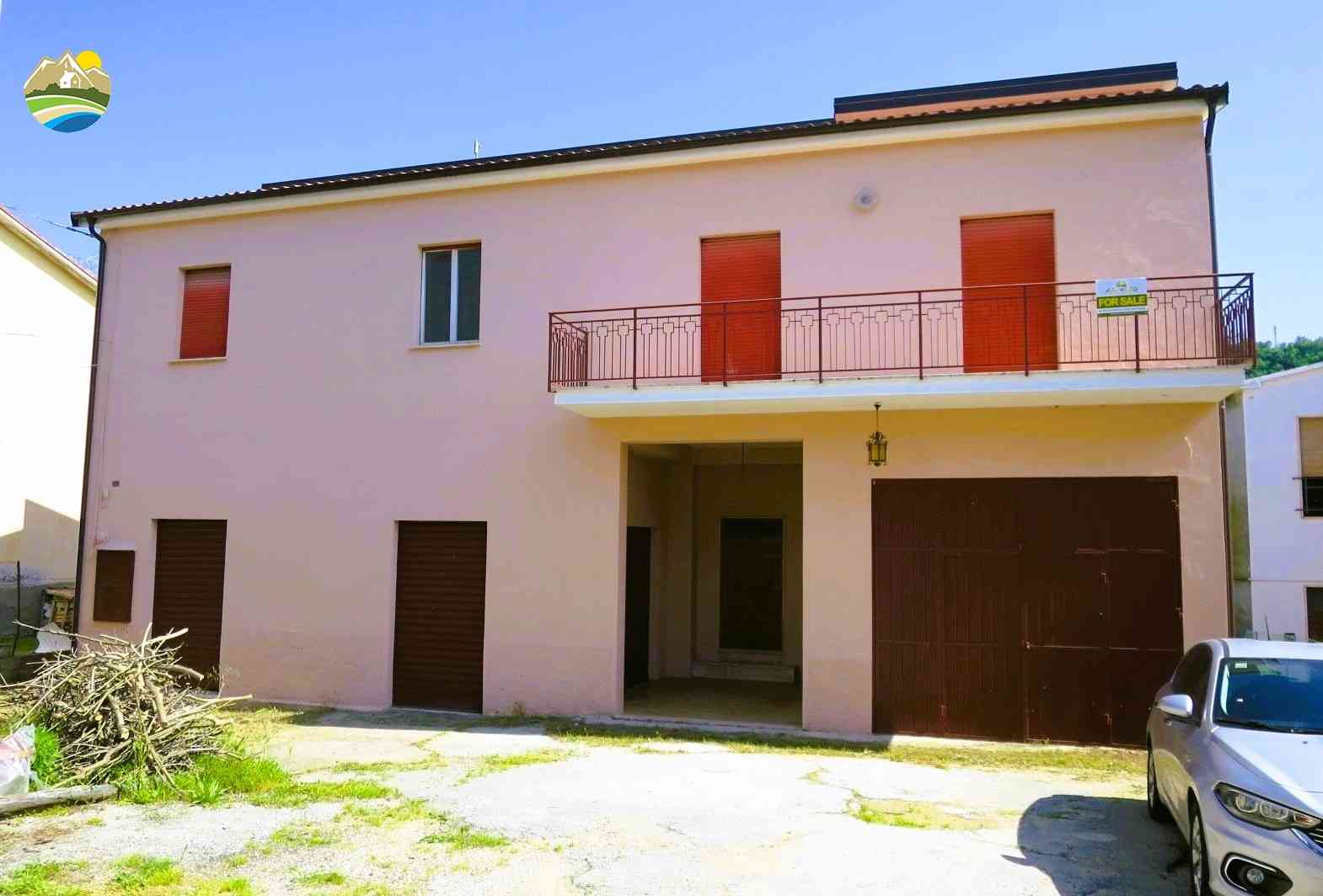 Townhouse Casa del Tiglio - Bisenti - EUR 116.451
