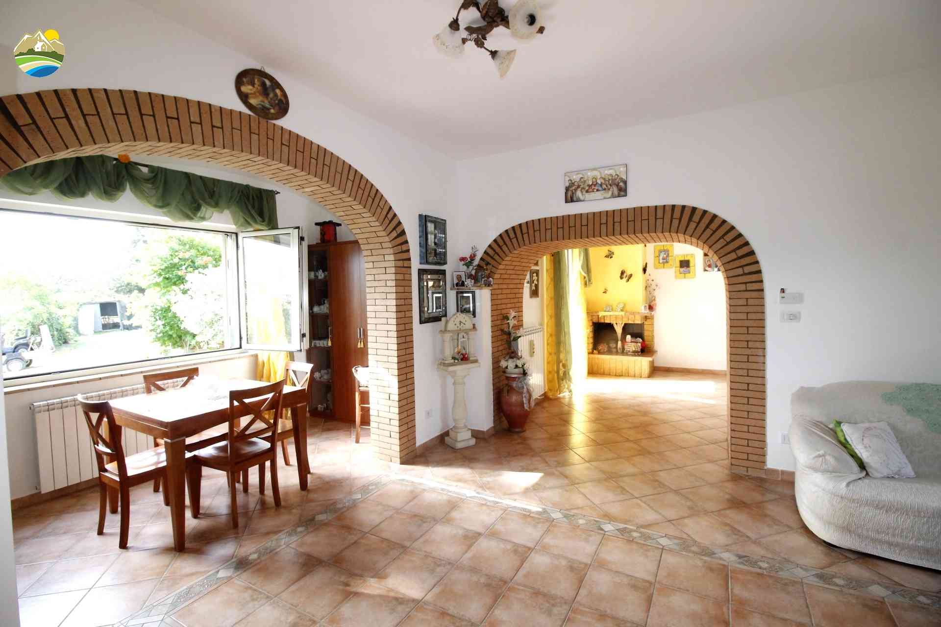 Casa di campagna Casa di campagna in vendita Atri (TE), Casolare degli Asinelli - Atri - EUR 349.536 740