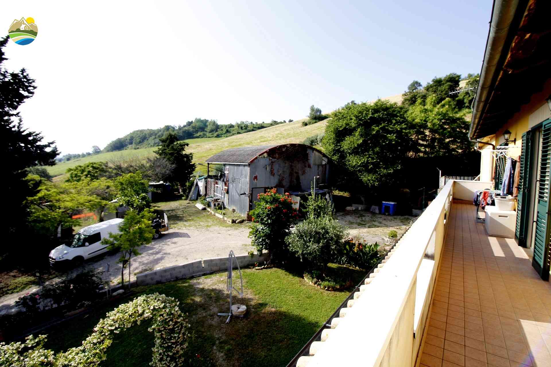 Country Houses Country Houses for sale Atri (TE), Casolare degli Asinelli - Atri - EUR 349.536 870