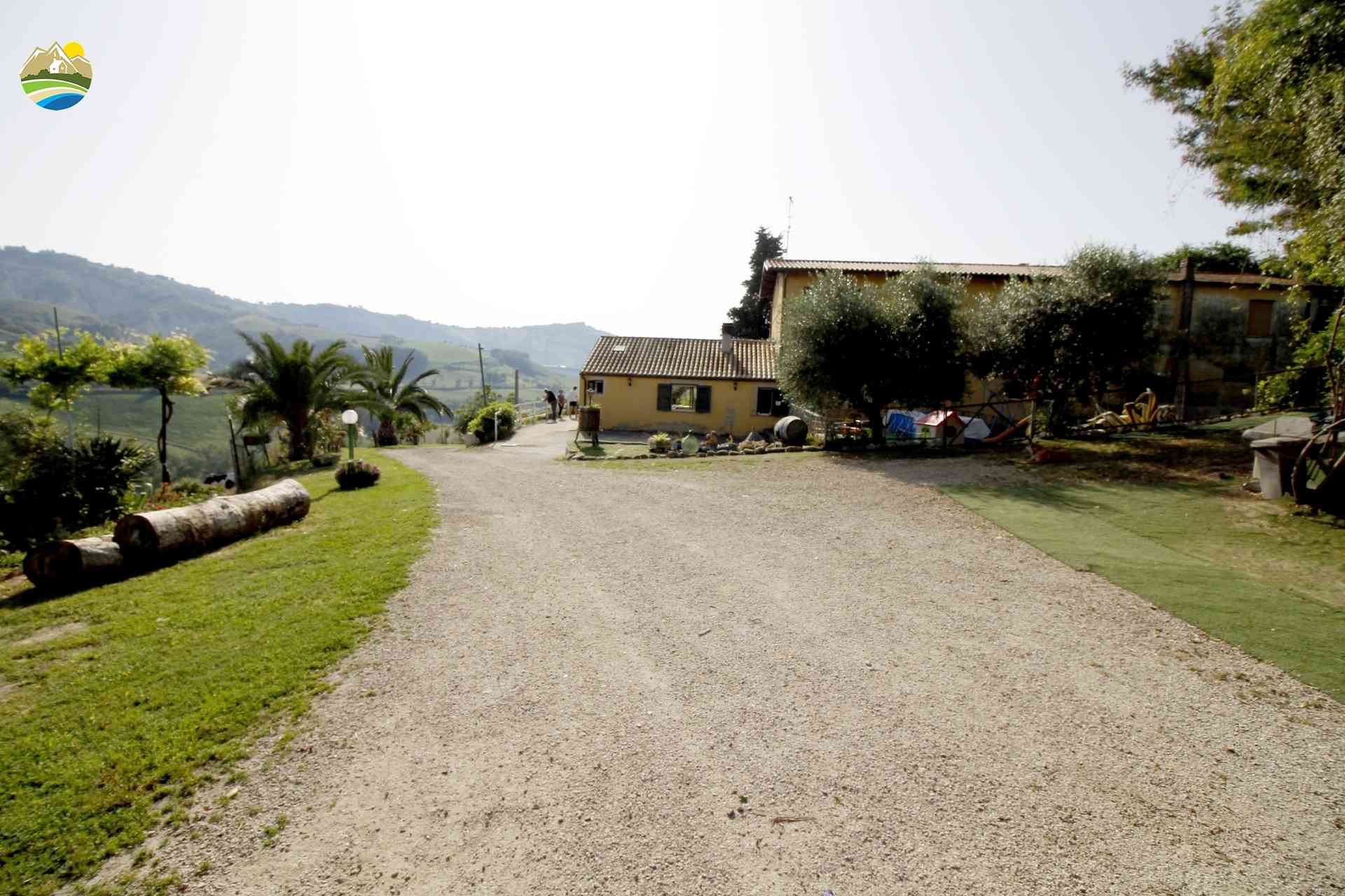 Casa di campagna Casa di campagna in vendita Atri (TE), Casolare degli Asinelli - Atri - EUR 349.536 890