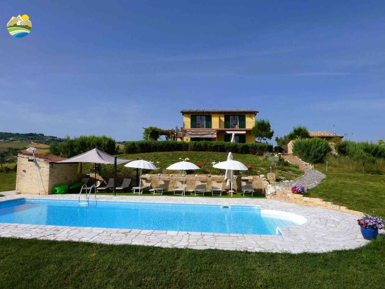 Villa Villa for sale Bellante (TE), Villa Il Frutteto - Bellante - EUR 506.356 1060