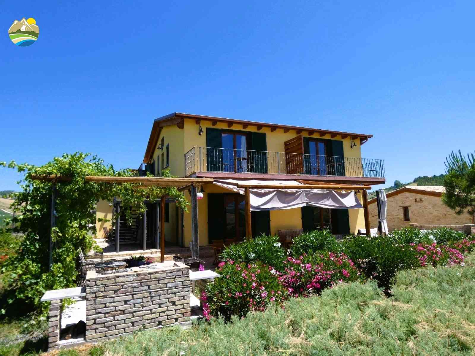 Villa Villa for sale Bellante (TE), Villa Il Frutteto - Bellante - EUR 506.356 780