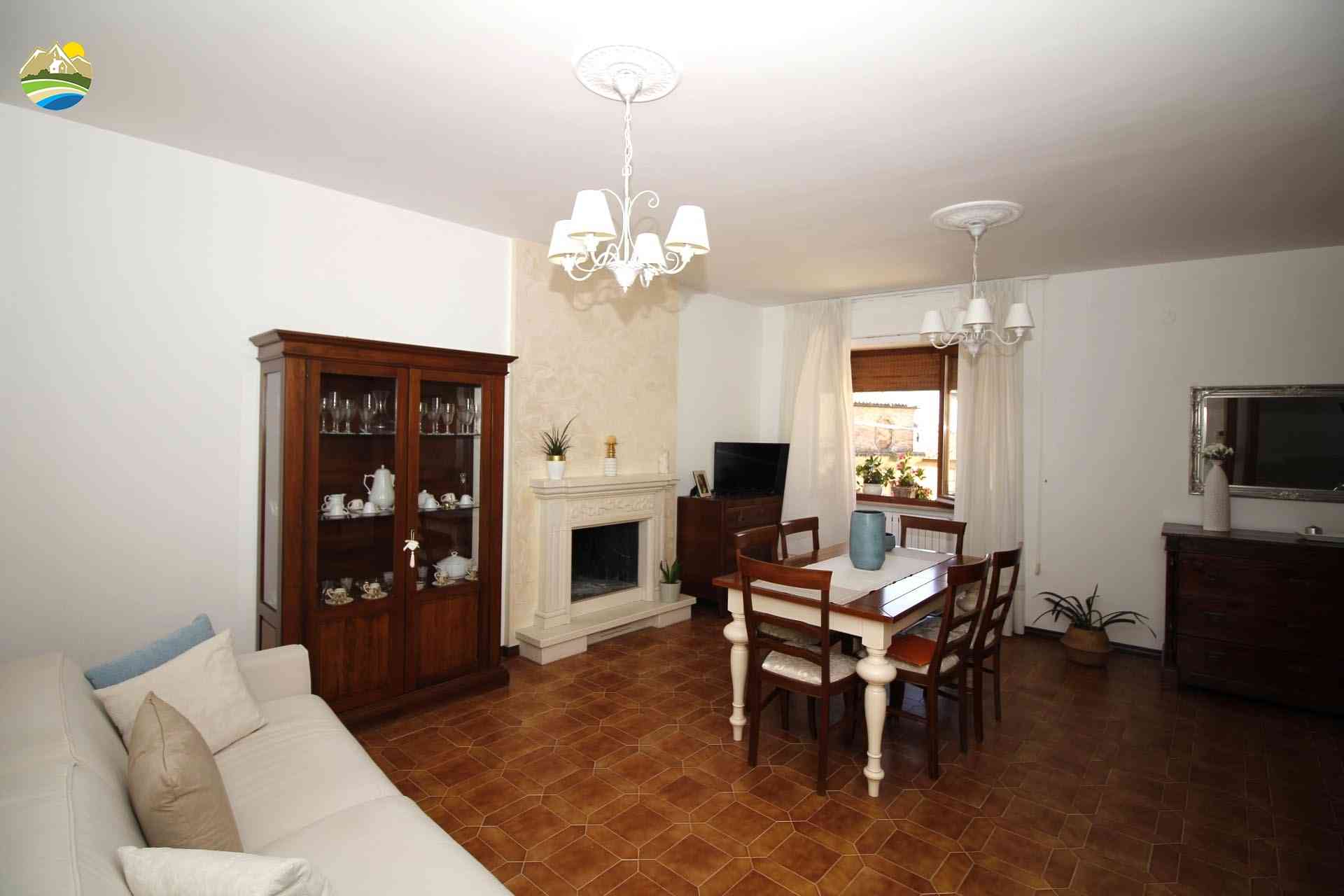 Casa in paese Casa in paese in vendita Atri (TE), Casa del Vico - Atri - EUR 183.506 760