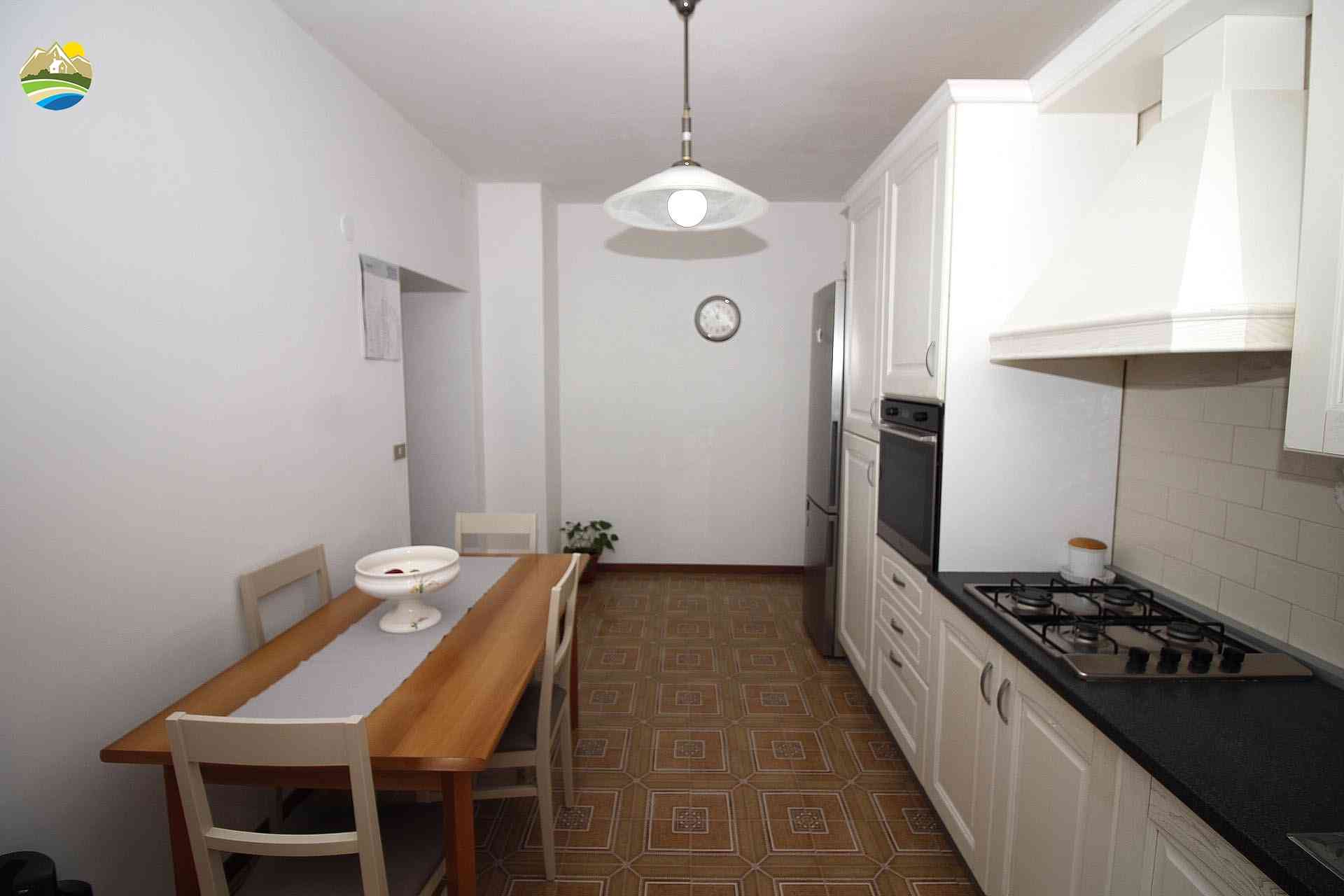Casa in paese Casa in paese in vendita Atri (TE), Casa del Vico - Atri - EUR 183.506 800