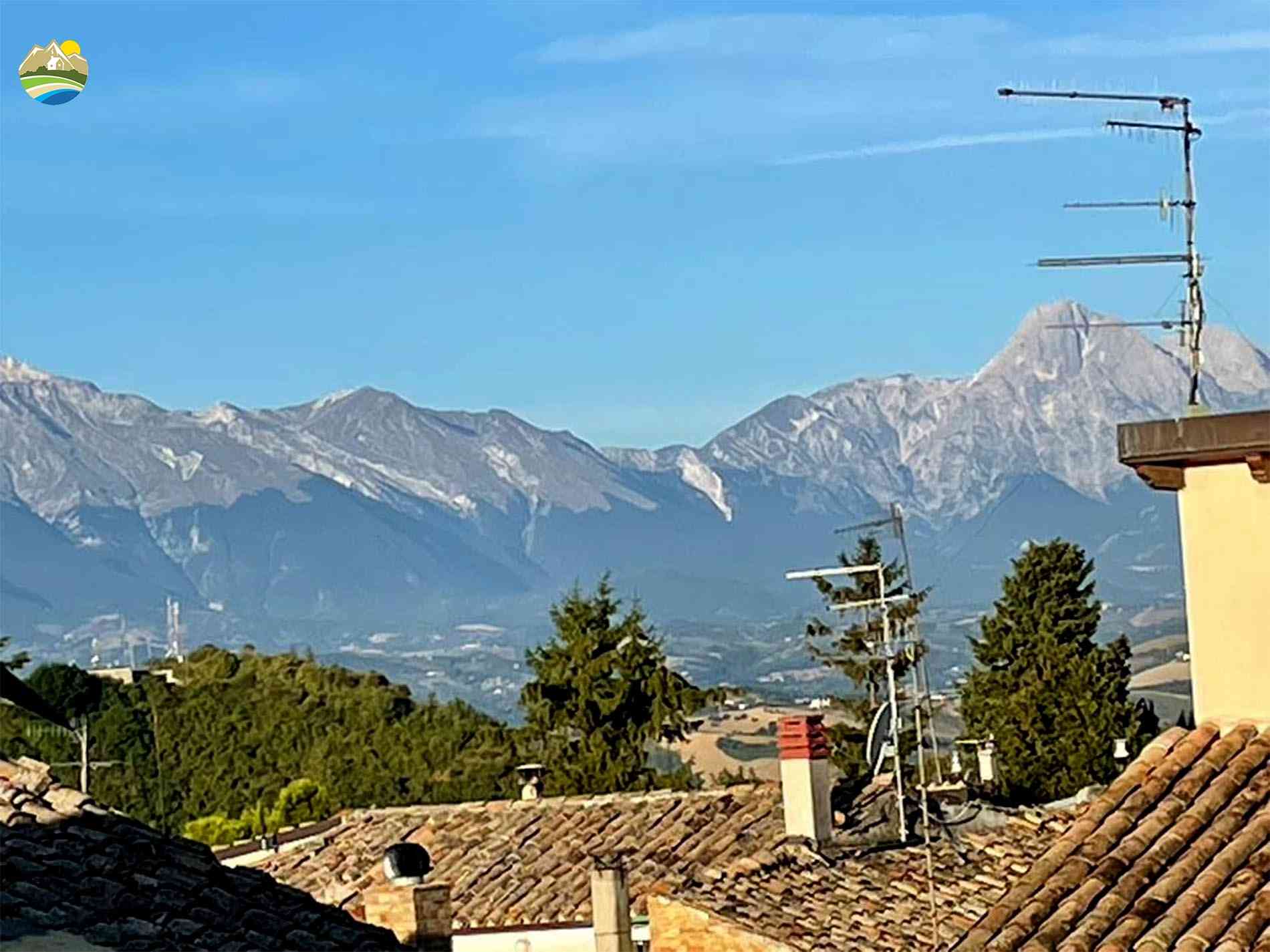 Casa in paese Casa in paese in vendita Atri (TE), Casa del Vico - Atri - EUR 183.506 850