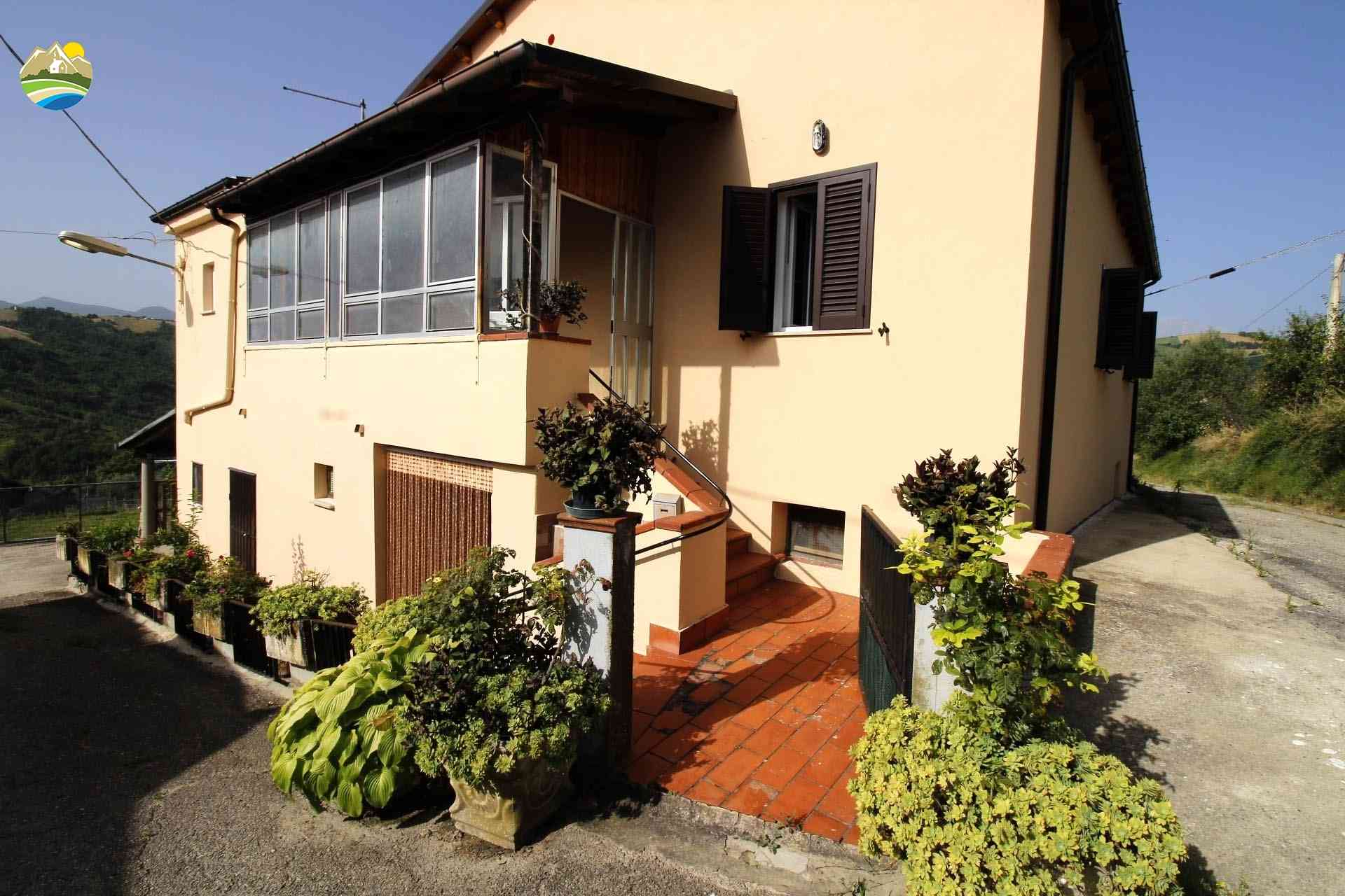Country Houses Country Houses for sale Bisenti (TE), Casale Casciarelli - Bisenti - EUR 174.768 680