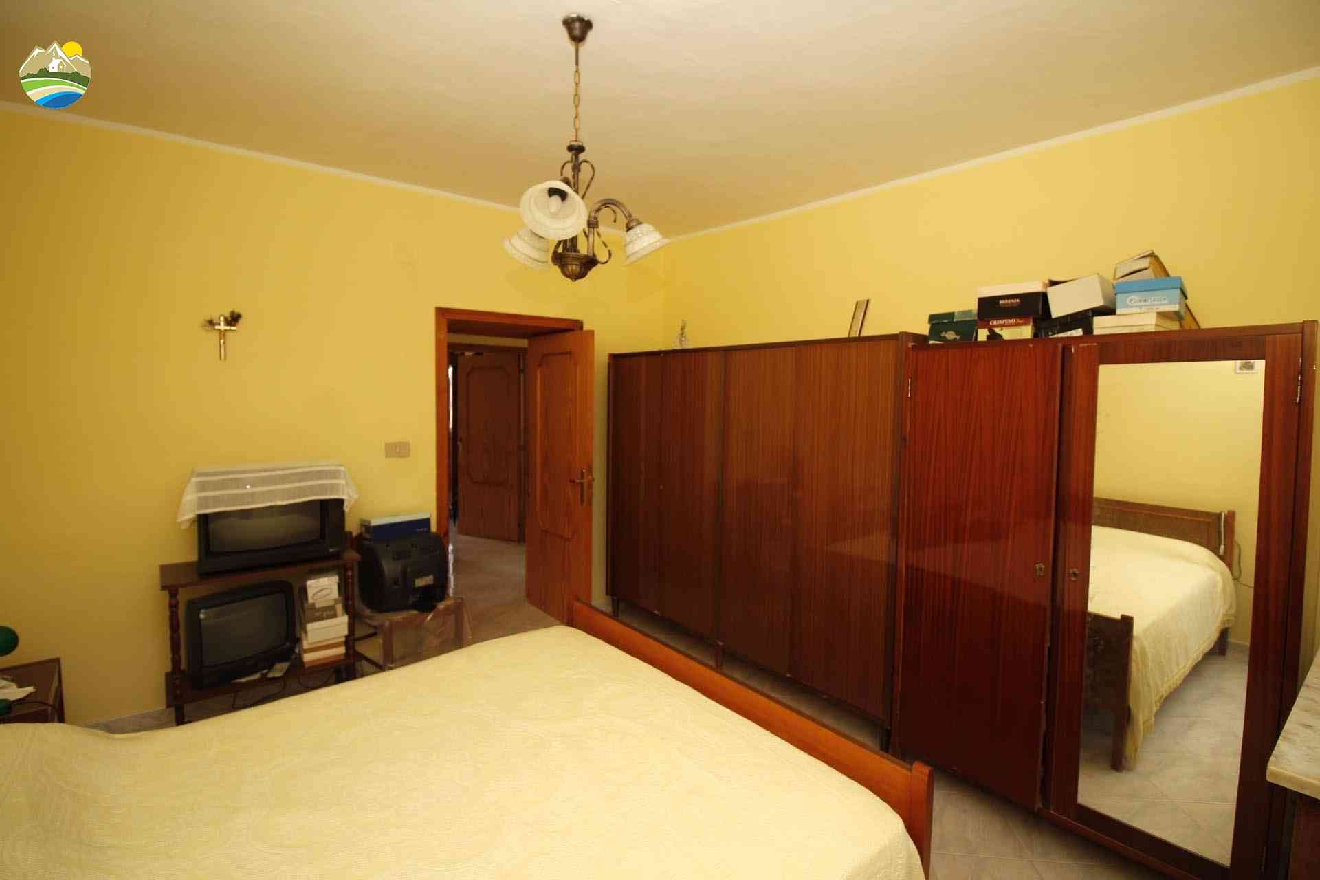 Country Houses Country Houses for sale Bisenti (TE), Casale Casciarelli - Bisenti - EUR 174.768 750