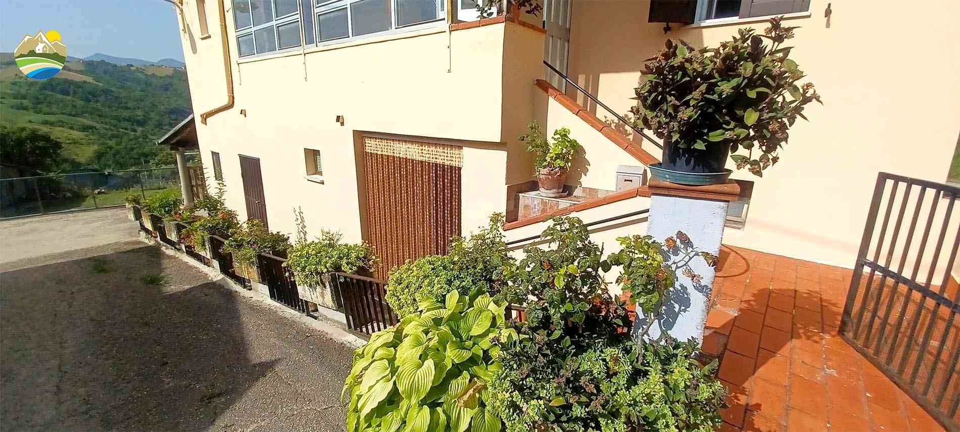 Country Houses Country Houses for sale Bisenti (TE), Casale Casciarelli - Bisenti - EUR 174.768 880