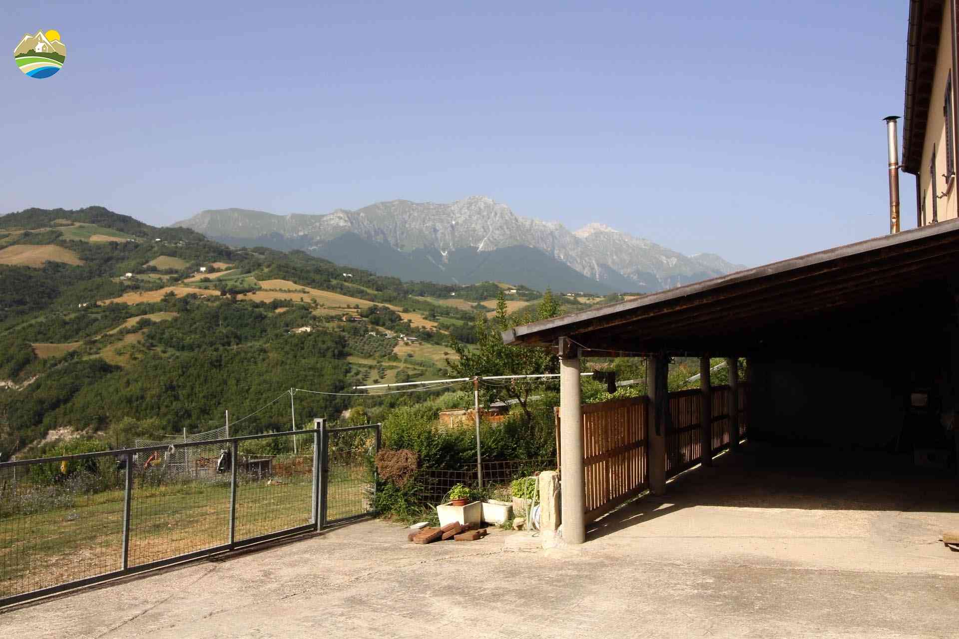 Country Houses Country Houses for sale Bisenti (TE), Casale Casciarelli - Bisenti - EUR 174.768 920