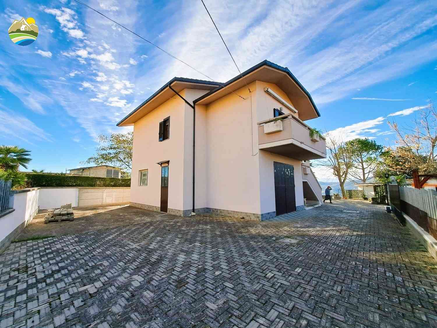 Country Houses Country Houses for sale Castilenti (TE), Casa del Faro - Castilenti - EUR 202.075 690