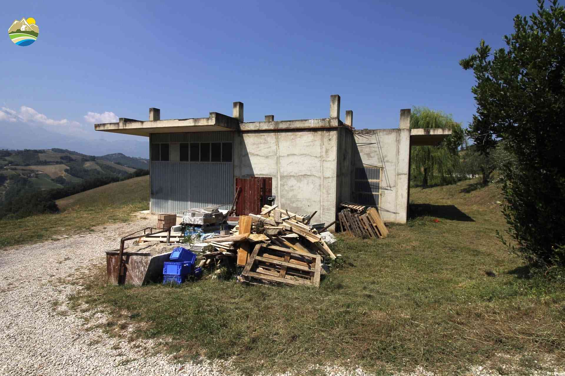 Country Houses Country Houses for sale Arsita (TE), Casa Gran Sasso - Arsita - EUR 70.999 690