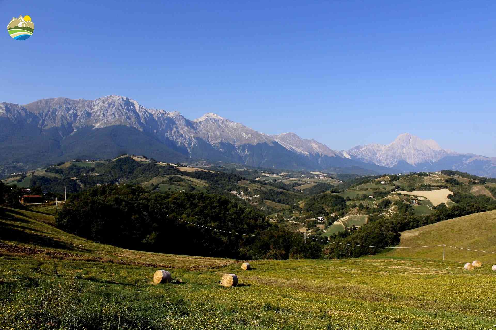 Country Houses Country Houses for sale Arsita (TE), Casa Gran Sasso - Arsita - EUR 70.999 740
