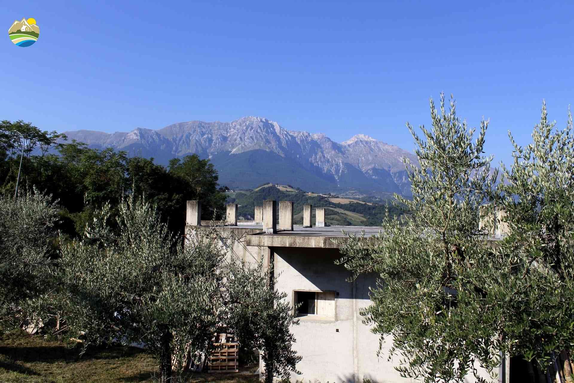 Country Houses Country Houses for sale Arsita (TE), Casa Gran Sasso - Arsita - EUR 70.999 860