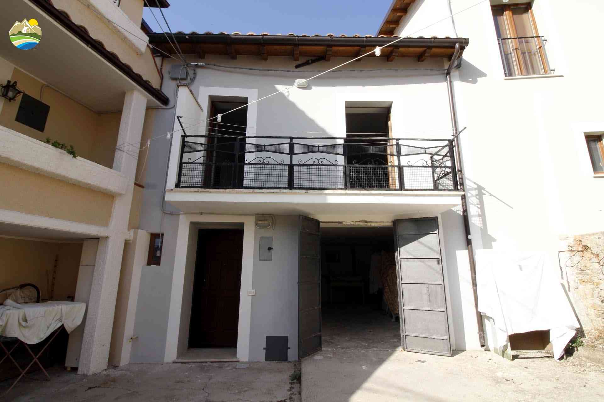 Townhouse Casa Turchese - Arsita - EUR 102.803