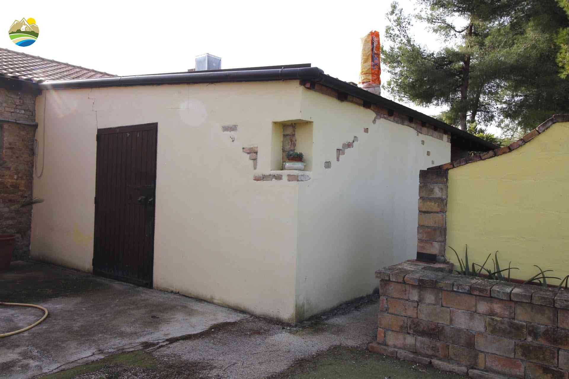 Country Houses Country Houses for sale Pineto (TE), Tenuta Cavallucci - Pineto - EUR 524.304 1000