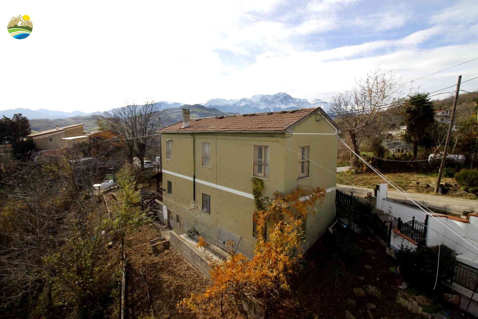 Country Houses Country Houses for sale Bisenti (TE), Casa del Gatto - Bisenti - EUR 38.230 690