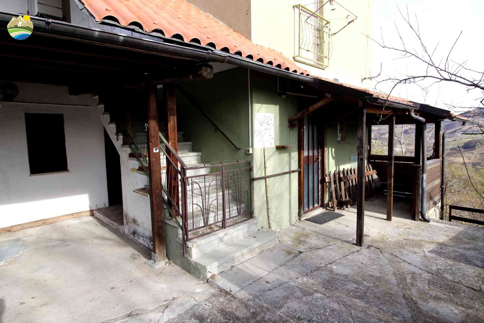 Country Houses Country Houses for sale Bisenti (TE), Casa del Gatto - Bisenti - EUR 38.230 710