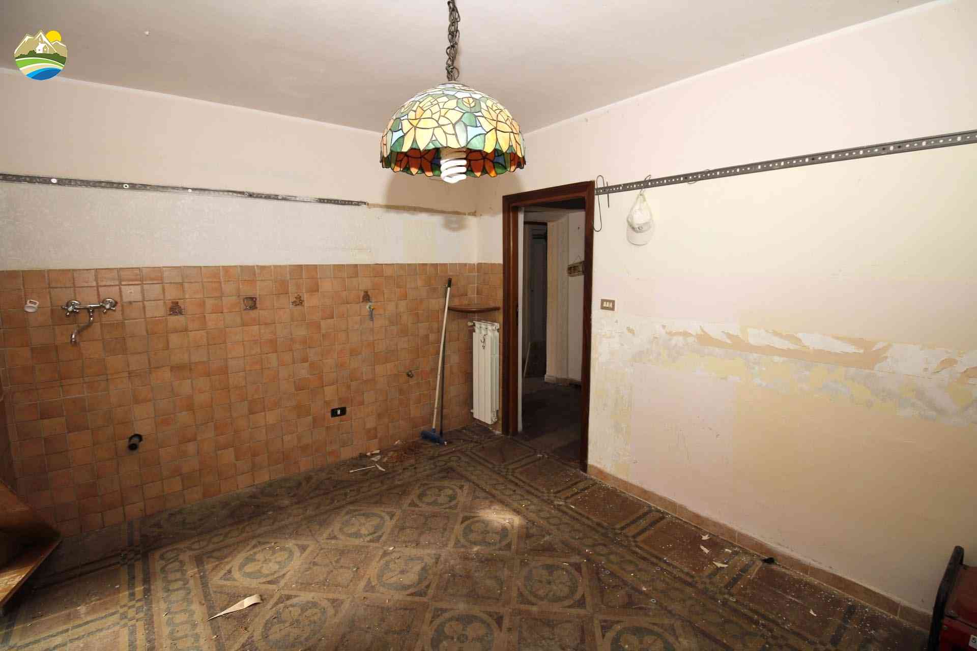 Country Houses Country Houses for sale Bisenti (TE), Casa del Gatto - Bisenti - EUR 38.230 740