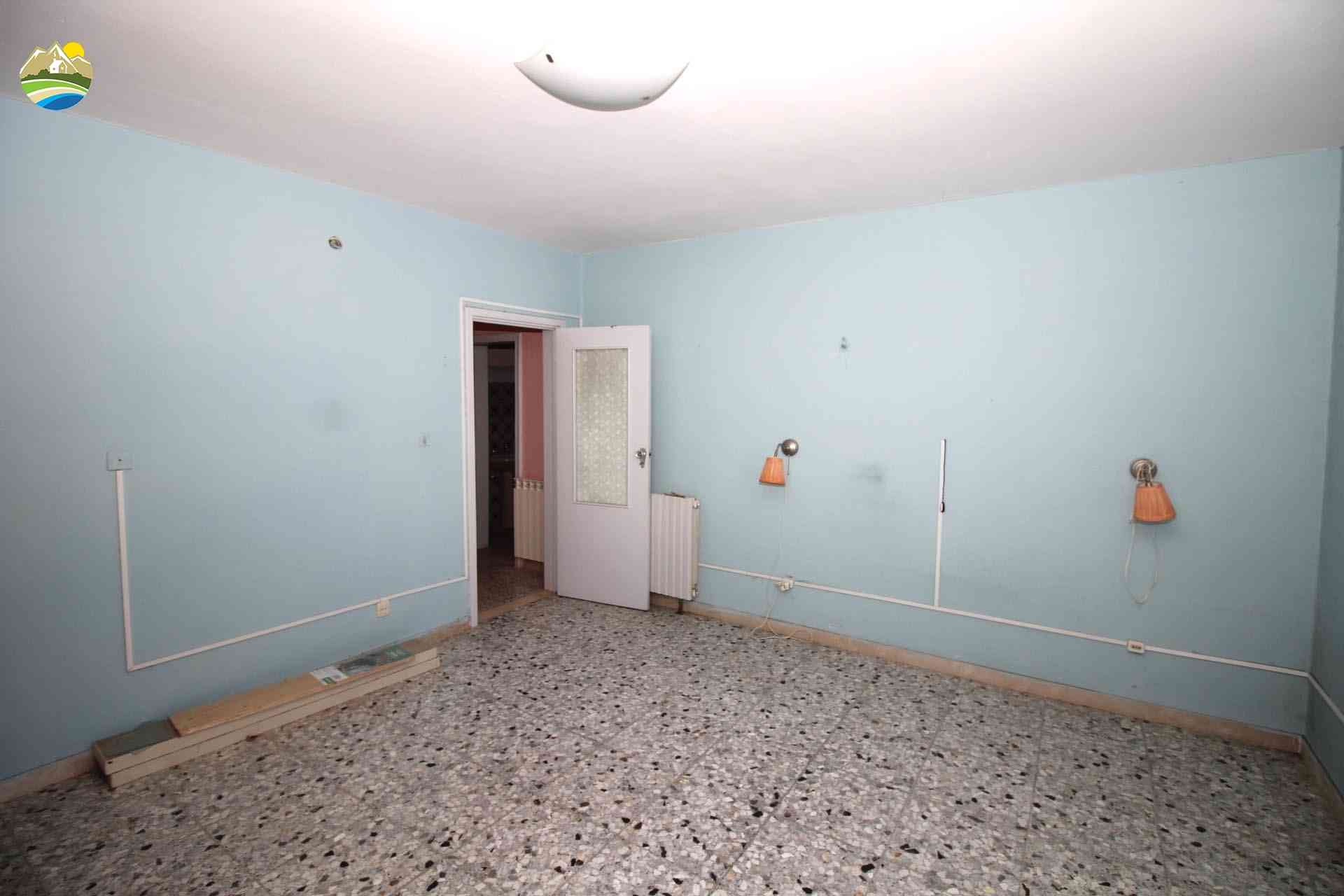 Country Houses Country Houses for sale Bisenti (TE), Casa del Gatto - Bisenti - EUR 38.230 840