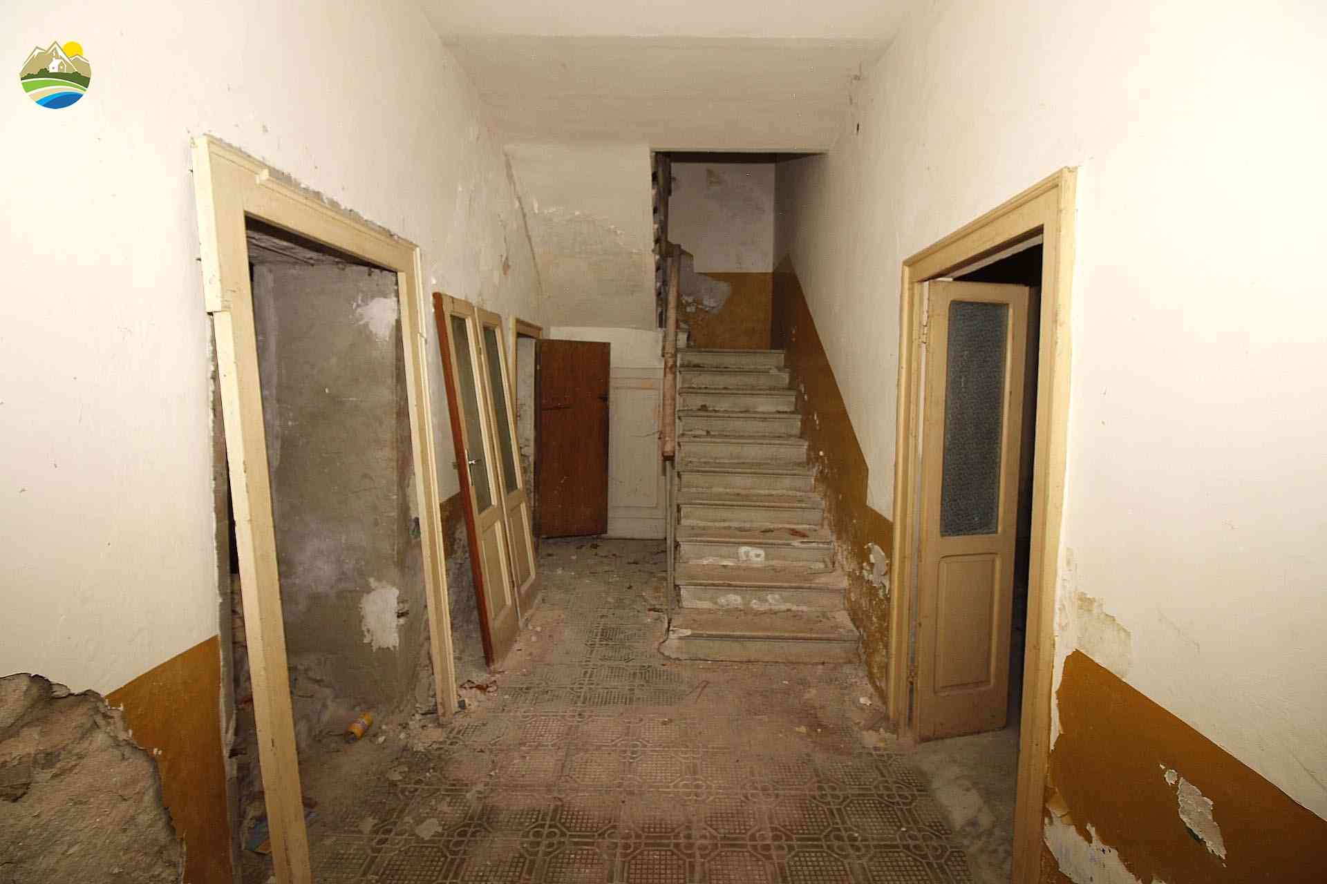 Country Houses Country Houses for sale Castilenti (TE), Casa del Campanile - Castilenti - EUR 31.677 740