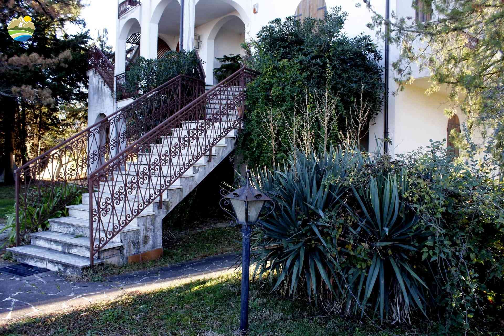 Villa Villa for sale Castilenti (TE), Villa Celeste - Castilenti - EUR 188.968 1060