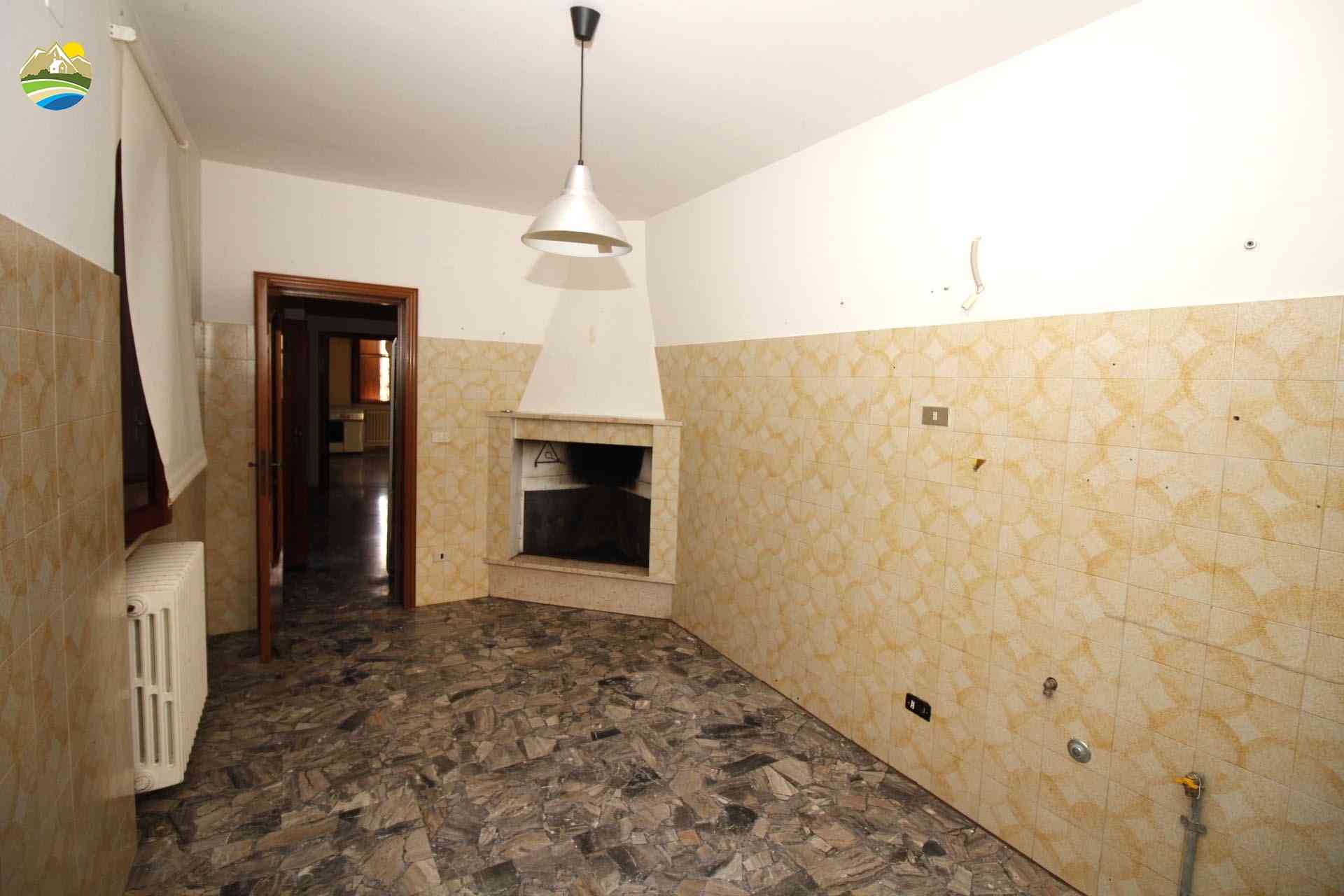Villa Villa for sale Castilenti (TE), Villa Celeste - Castilenti - EUR 188.968 750
