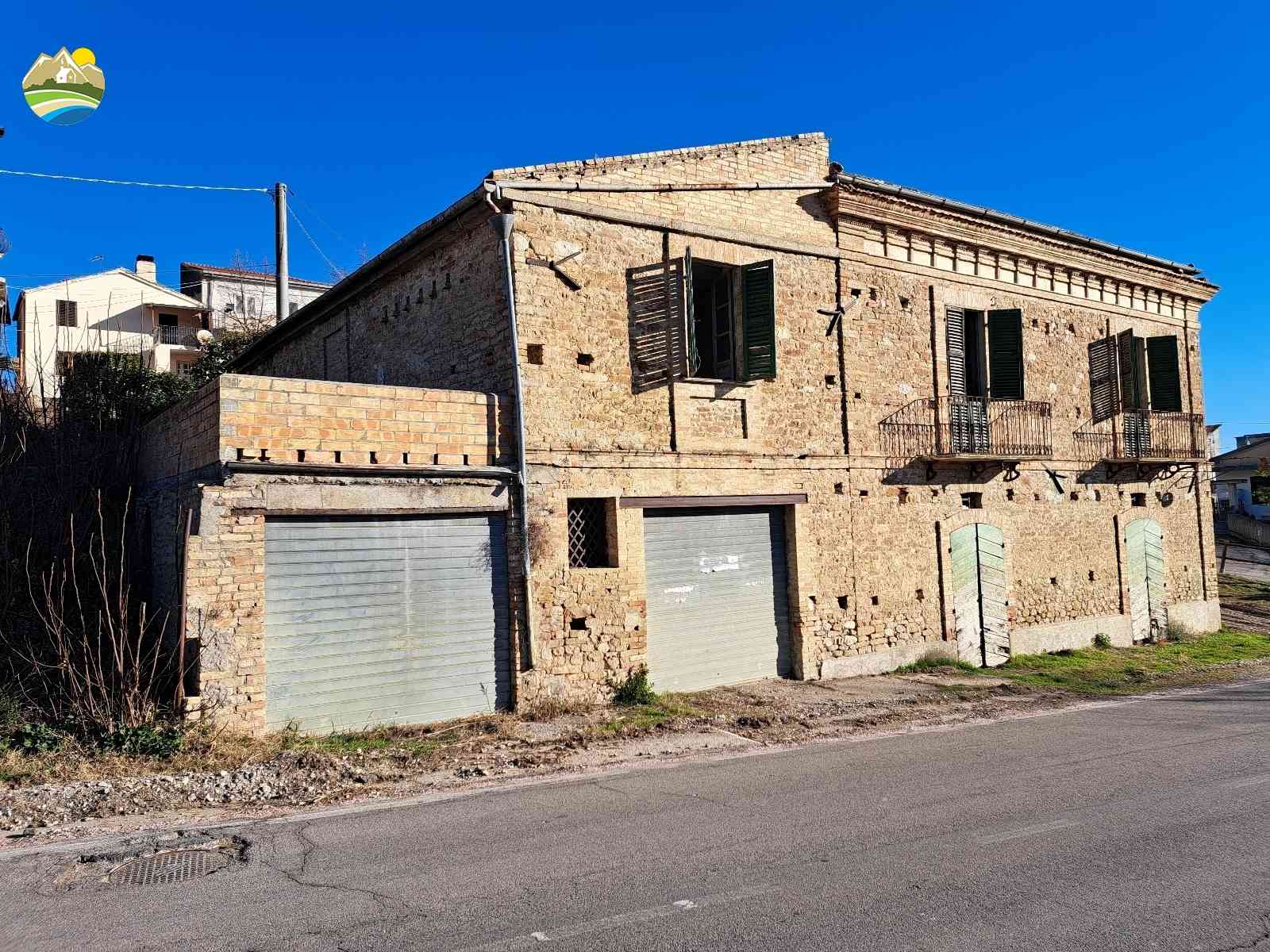 Semi-detached House Semi-detached House for sale Cellino Attanasio (TE), Casa del Passero - Cellino Attanasio - EUR 52.430 720