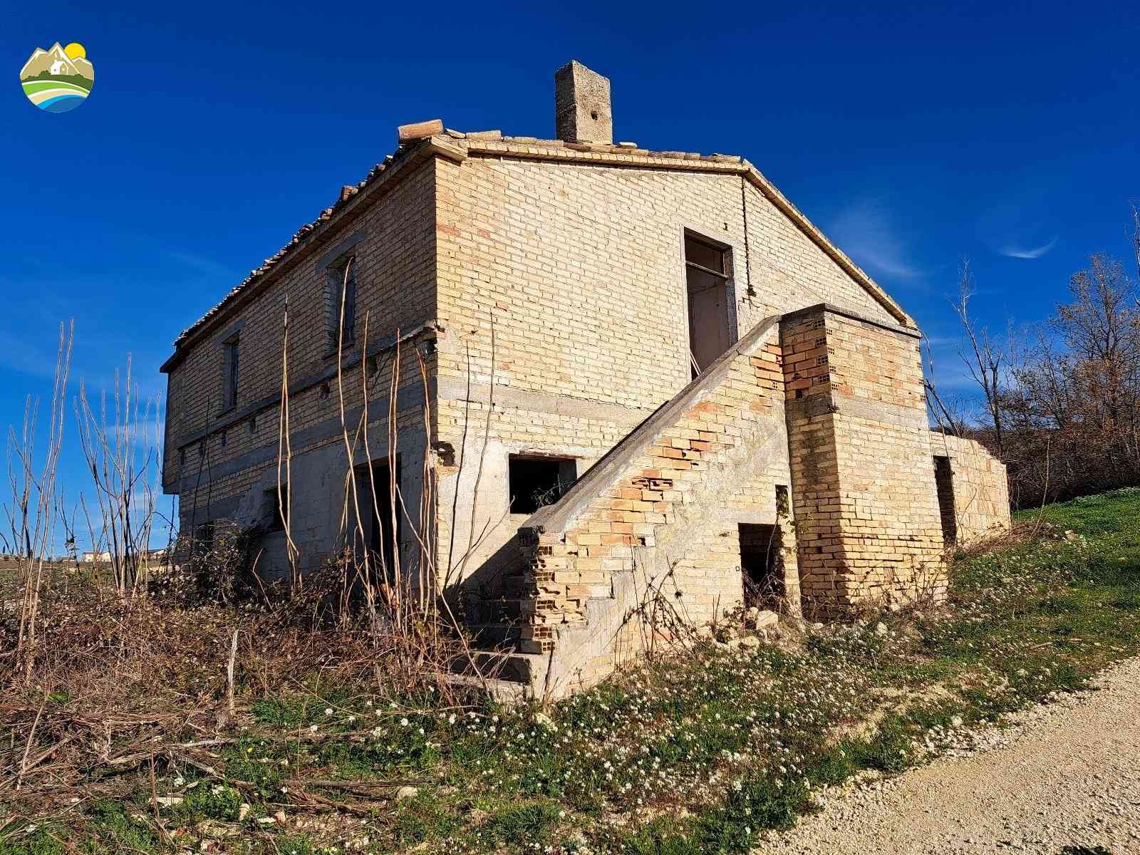 Country Houses Country Houses for sale Castilenti (TE), Cascina degli Ulivi - Castilenti - EUR 119.061 730