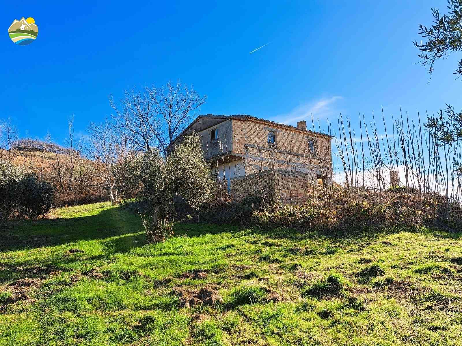 Country Houses Country Houses for sale Castilenti (TE), Cascina degli Ulivi - Castilenti - EUR 119.061 750