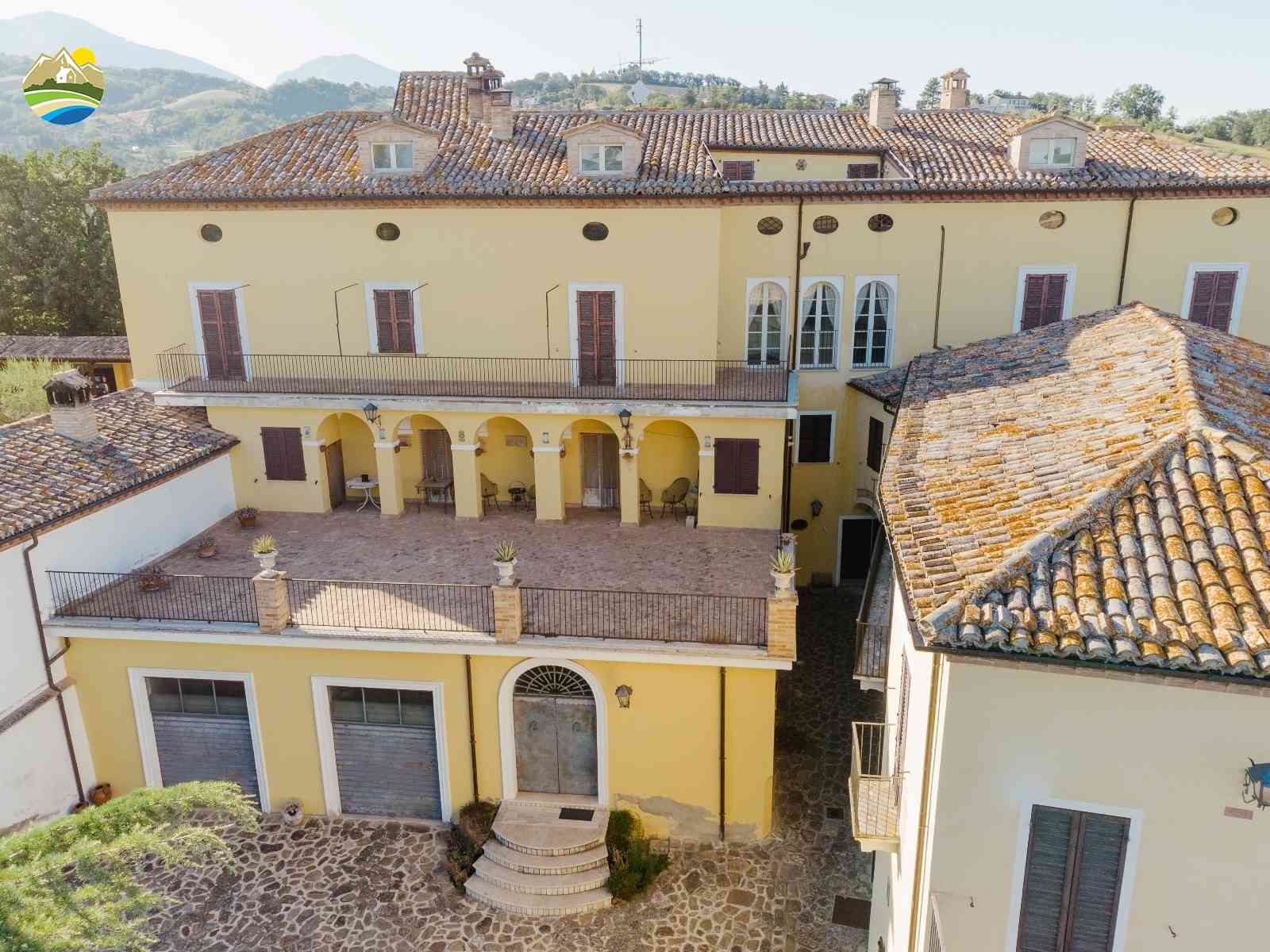 Villa Villa for sale Teramo (TE), Villa del Colle - Teramo - EUR 1.419.989 730
