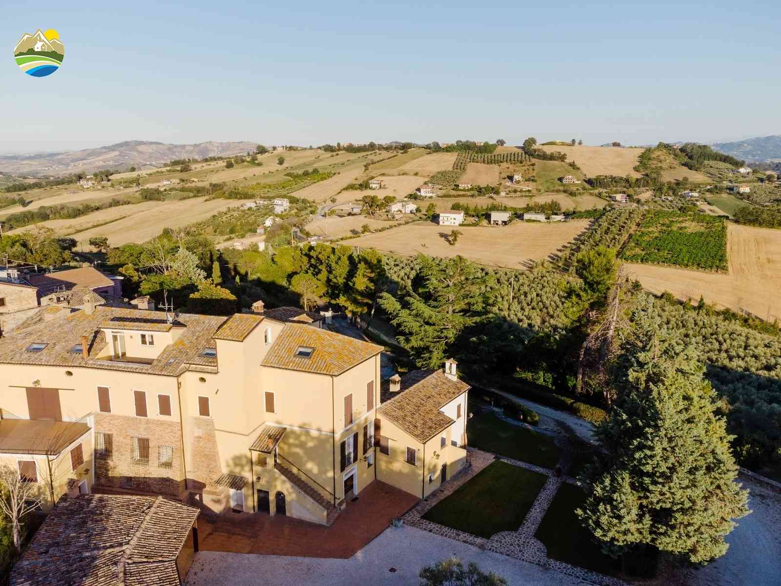 Villa Villa in vendita Teramo (TE), Villa del Colle - Teramo - EUR 1.419.989 760