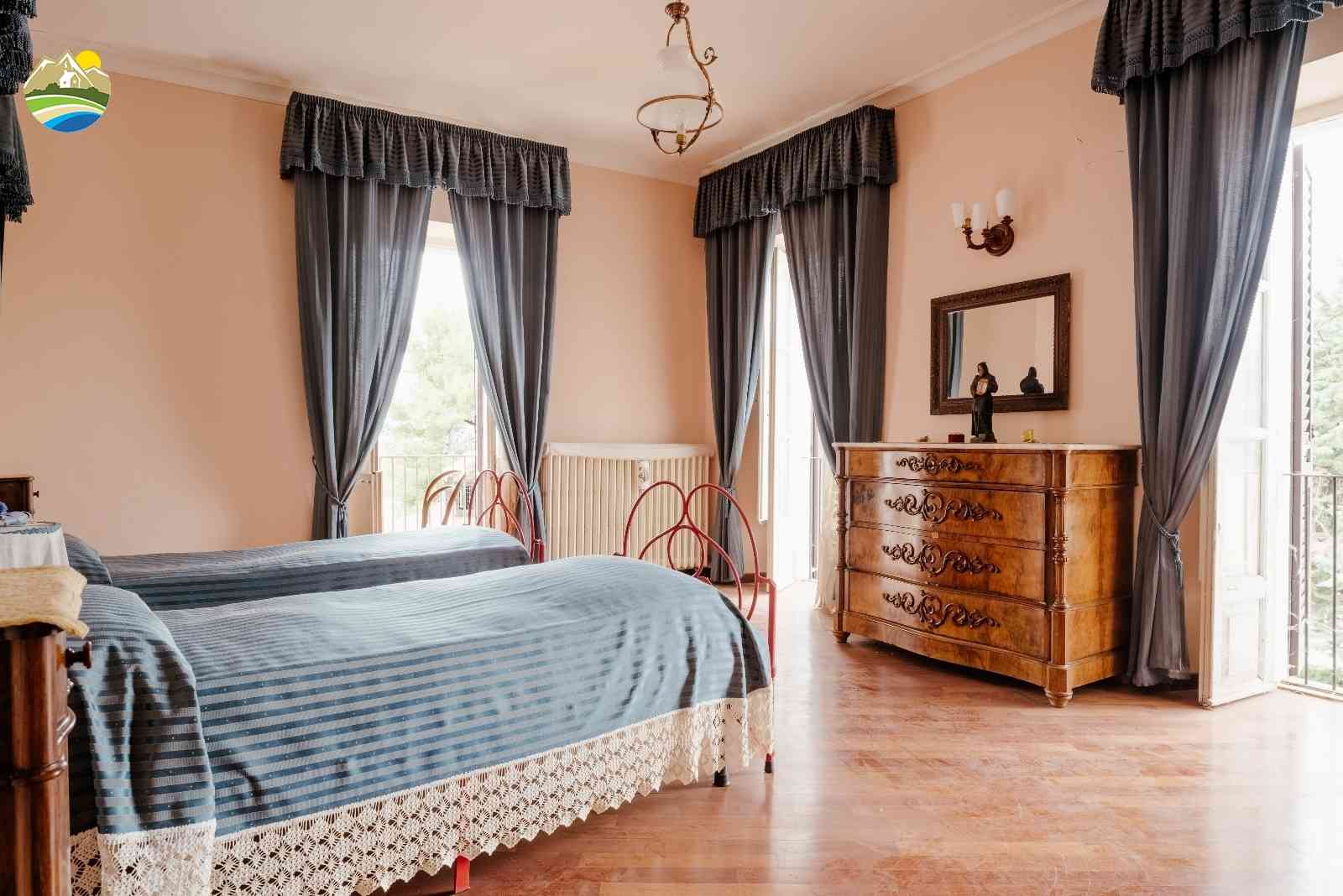 Villa Villa for sale Teramo (TE), Villa del Colle - Teramo - EUR 1.419.989 890