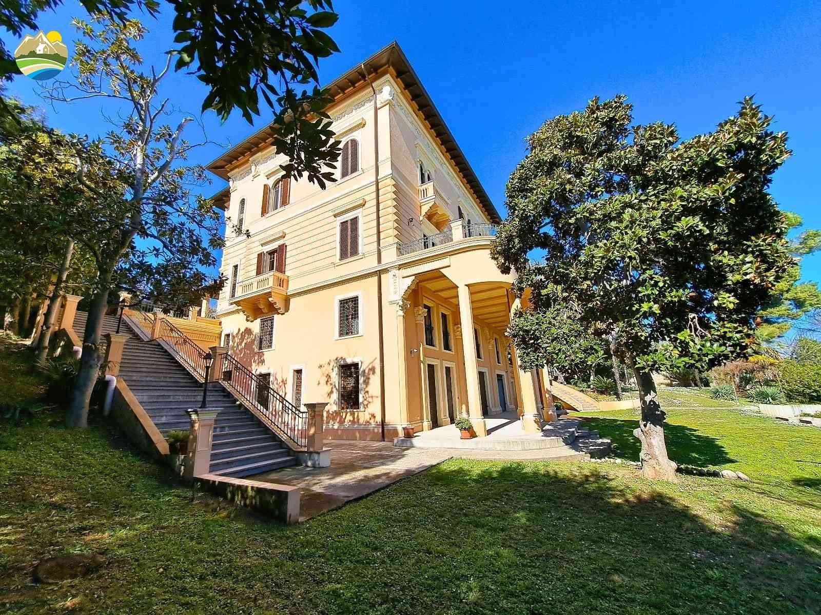 Villa Villa for sale Giulianova (TE), Villa Perla - Giulianova - EUR 2.293.829 1000