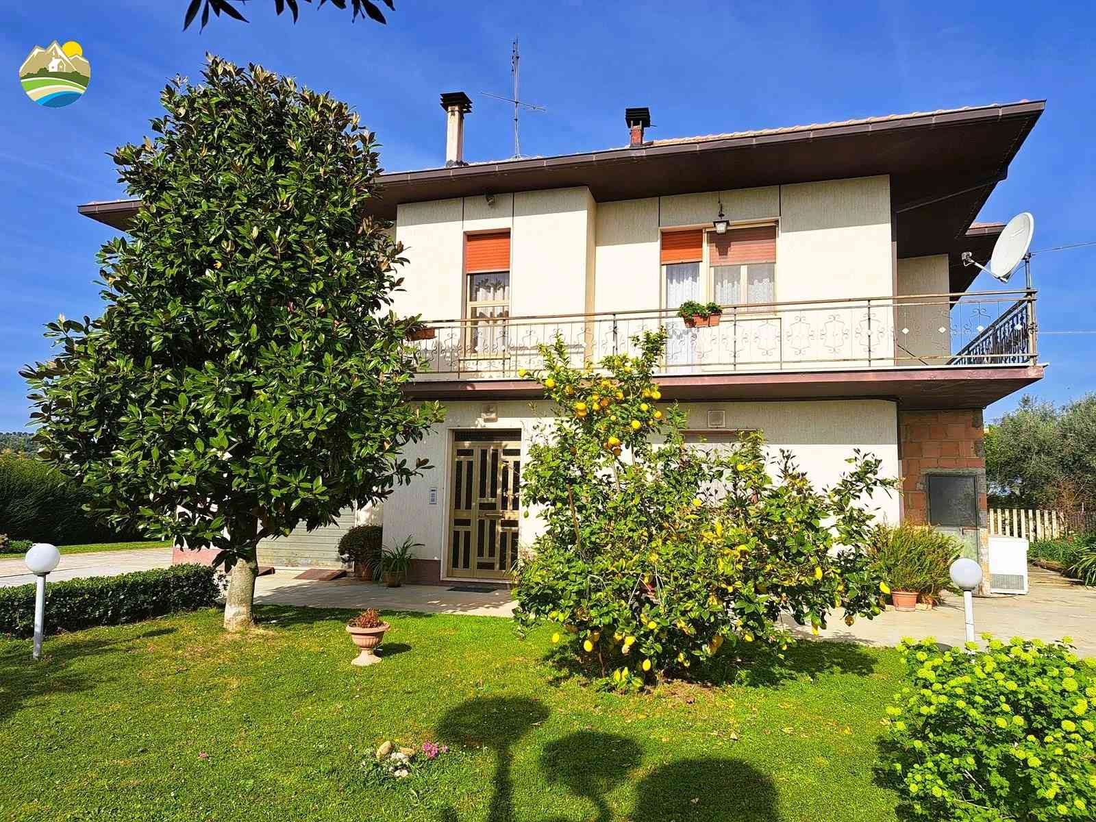 Country Houses Country Houses for sale Bellante (TE), Casa Acero - Bellante - EUR 283.998 700