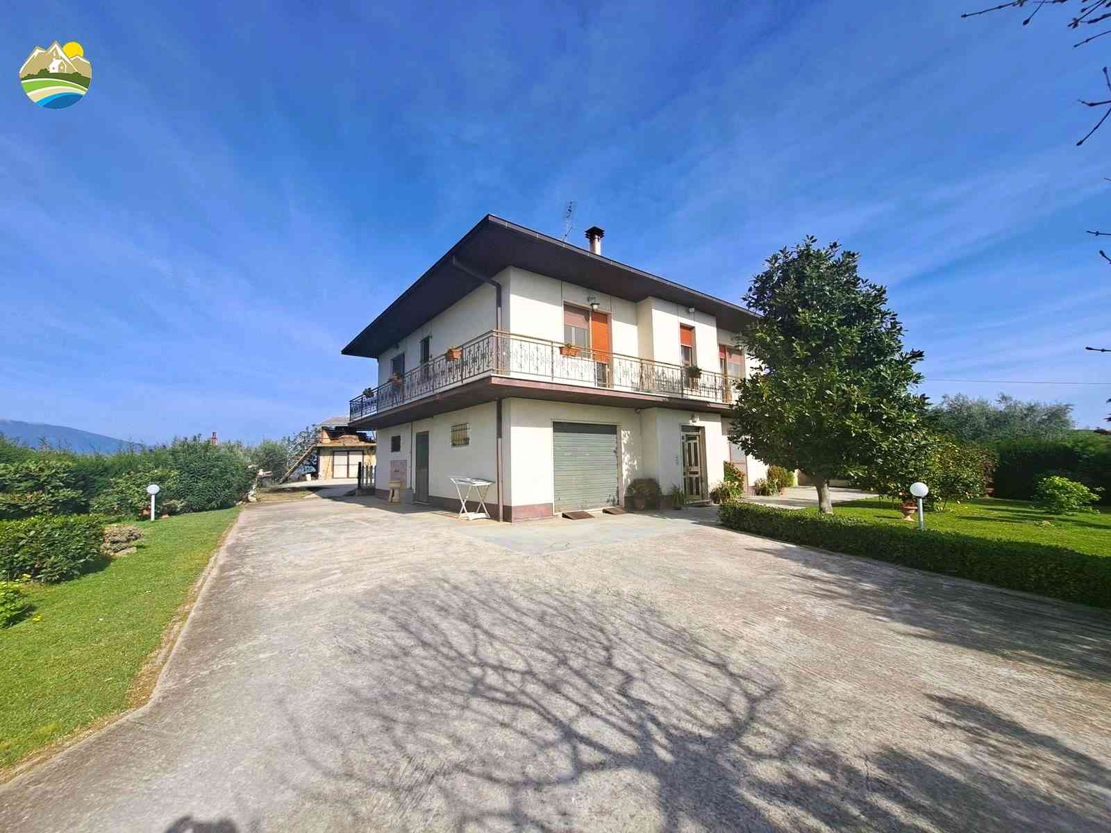 Country Houses Country Houses for sale Bellante (TE), Casa Acero - Bellante - EUR 283.998 720