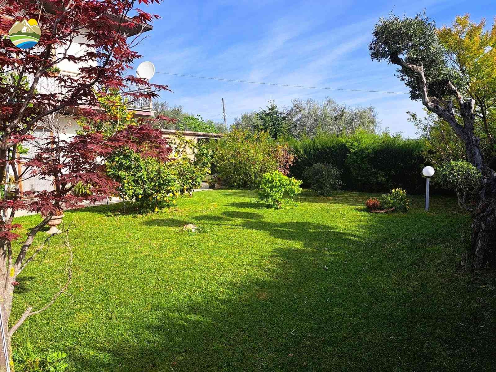Country Houses Country Houses for sale Bellante (TE), Casa Acero - Bellante - EUR 283.998 760