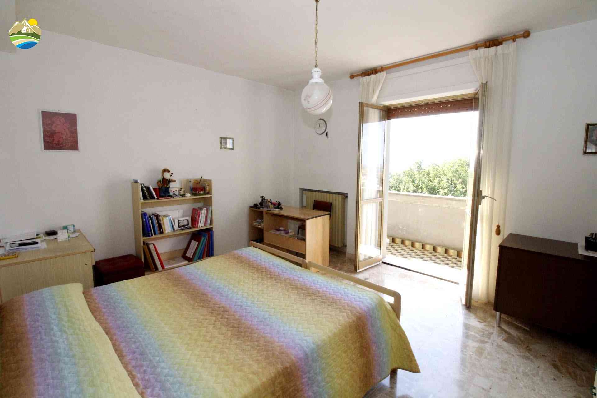 Country Houses Country Houses for sale Castilenti (TE), Casa San Paolo - Castilenti - EUR 270.890 950