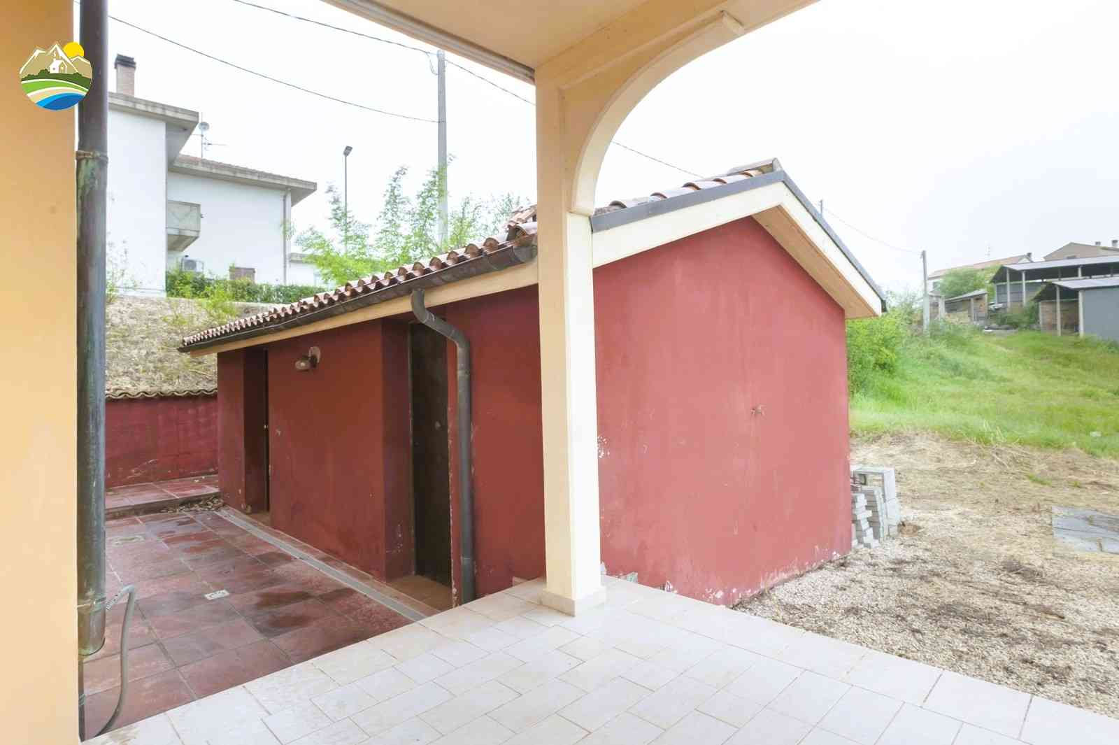 Villa Villa for sale Castilenti (TE), Villa Agreste - Castilenti - EUR 283.998 1180