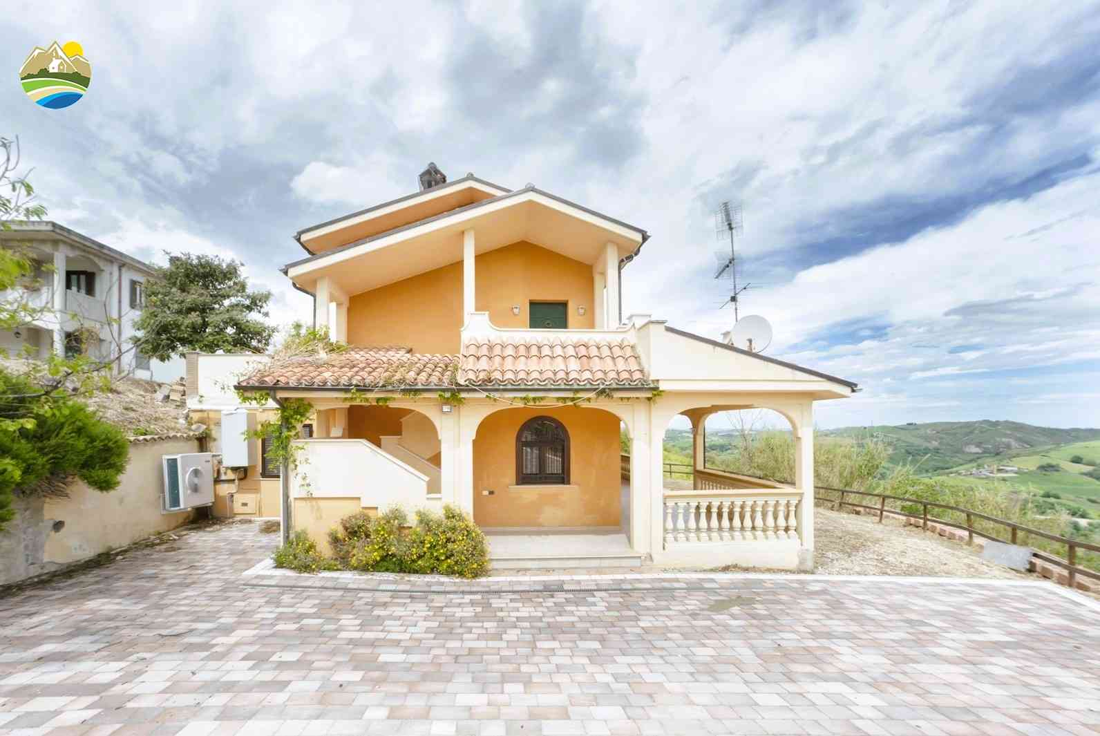 Villa Villa for sale Castilenti (TE), Villa Agreste - Castilenti - EUR 283.998 710