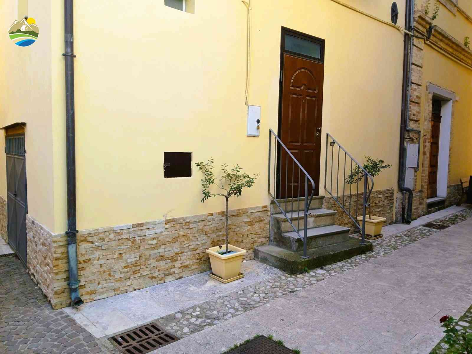 Country Houses Country Houses for sale Bisenti (TE), Casa Italia - Bisenti - EUR 39.323 730