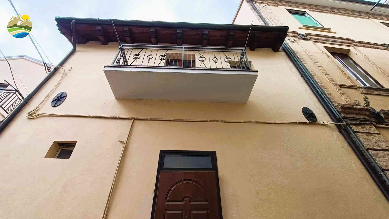 Country Houses Country Houses for sale Bisenti (TE), Casa Italia - Bisenti - EUR 39.323 740
