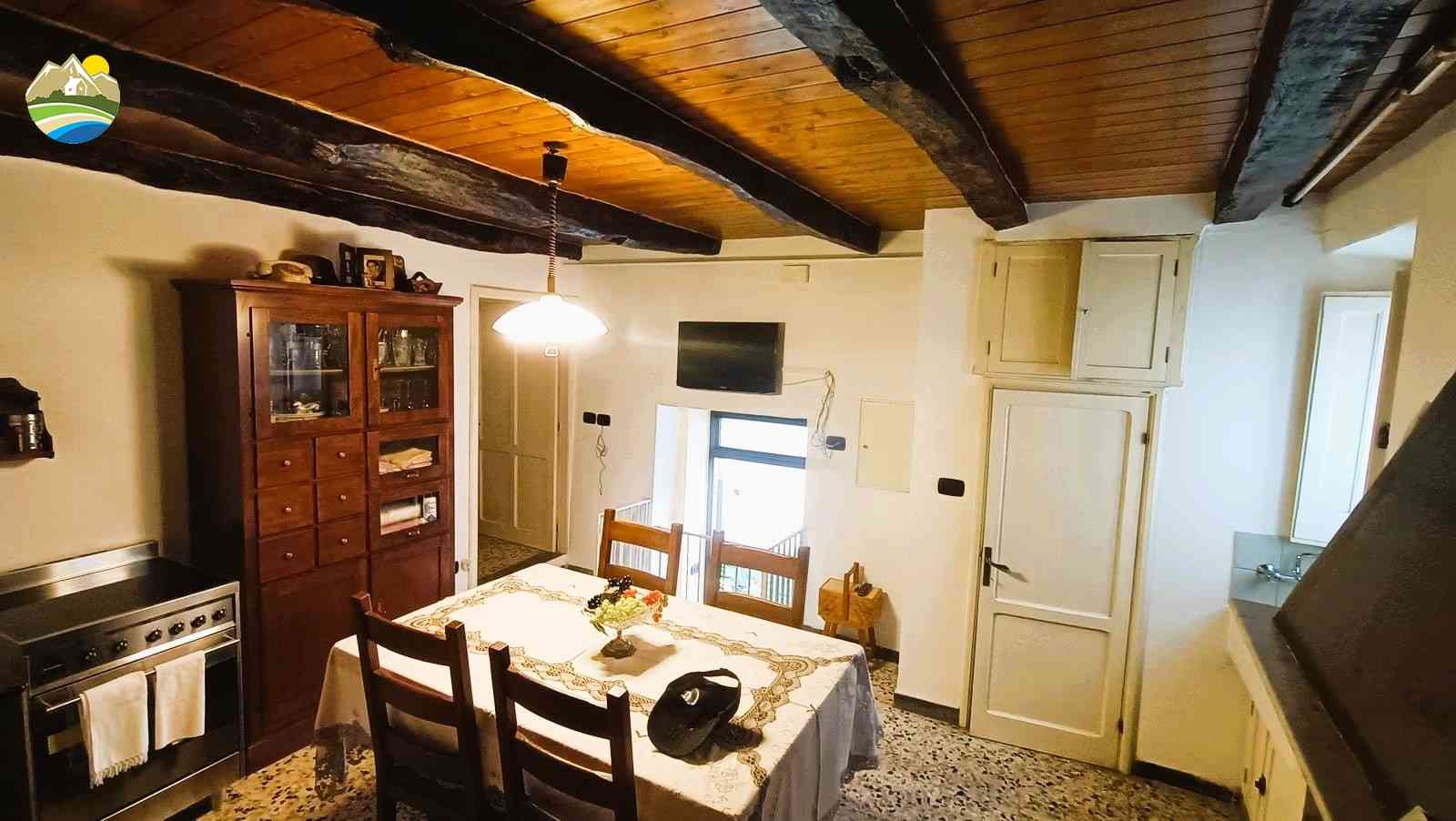 Country Houses Country Houses for sale Bisenti (TE), Casa Italia - Bisenti - EUR 39.323 790