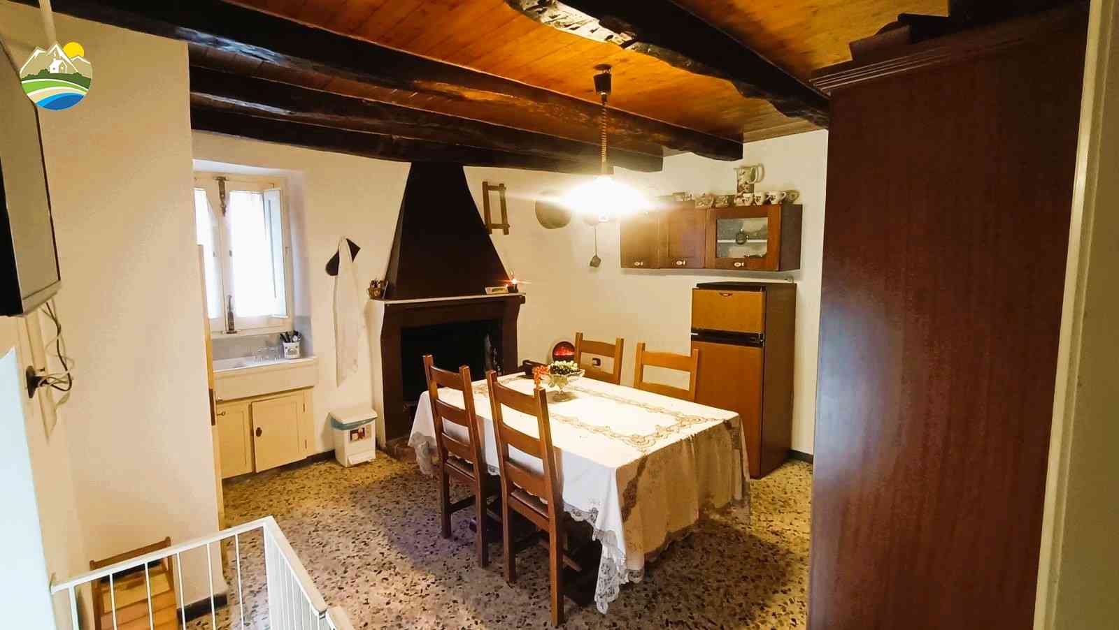 Country Houses Country Houses for sale Bisenti (TE), Casa Italia - Bisenti - EUR 39.323 810