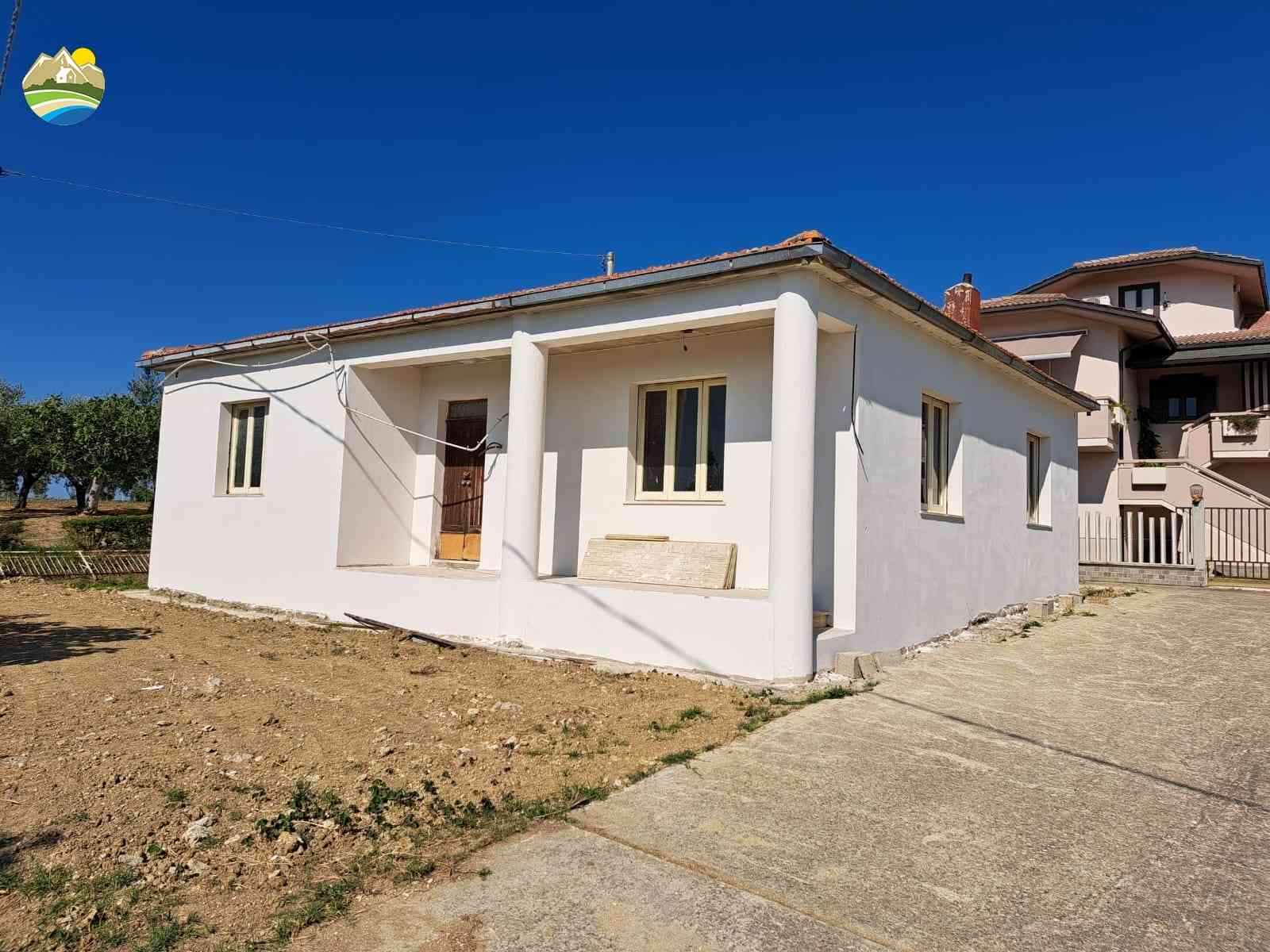 Semi-detached House Casa dello Zigolo - Castilenti - EUR 67.723