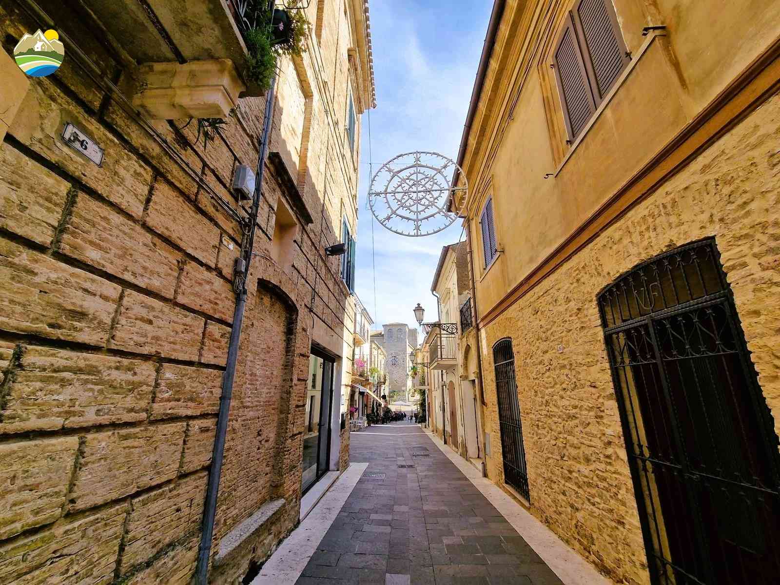 Casa singola Casa singola in vendita Crecchio (CH), Casa Allegra - Crecchio - EUR 240.306 1330