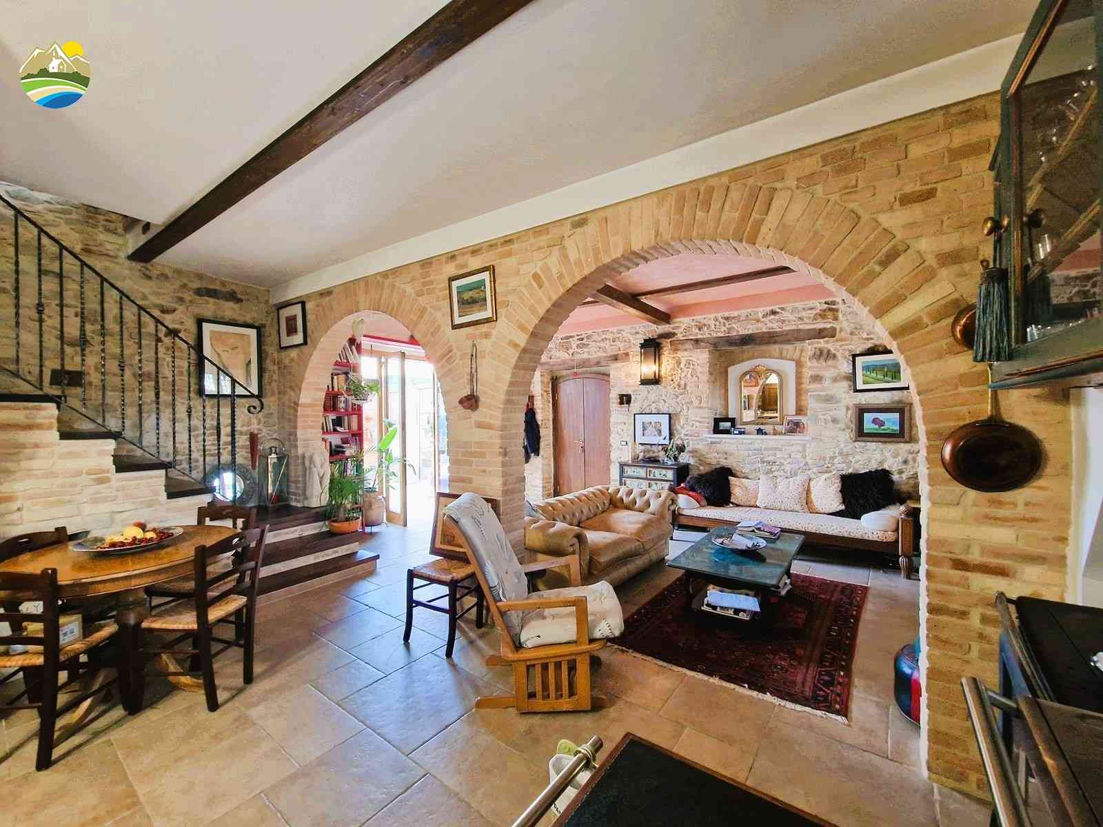 Casa singola Casa singola in vendita Crecchio (CH), Casa Allegra - Crecchio - EUR 240.306 860